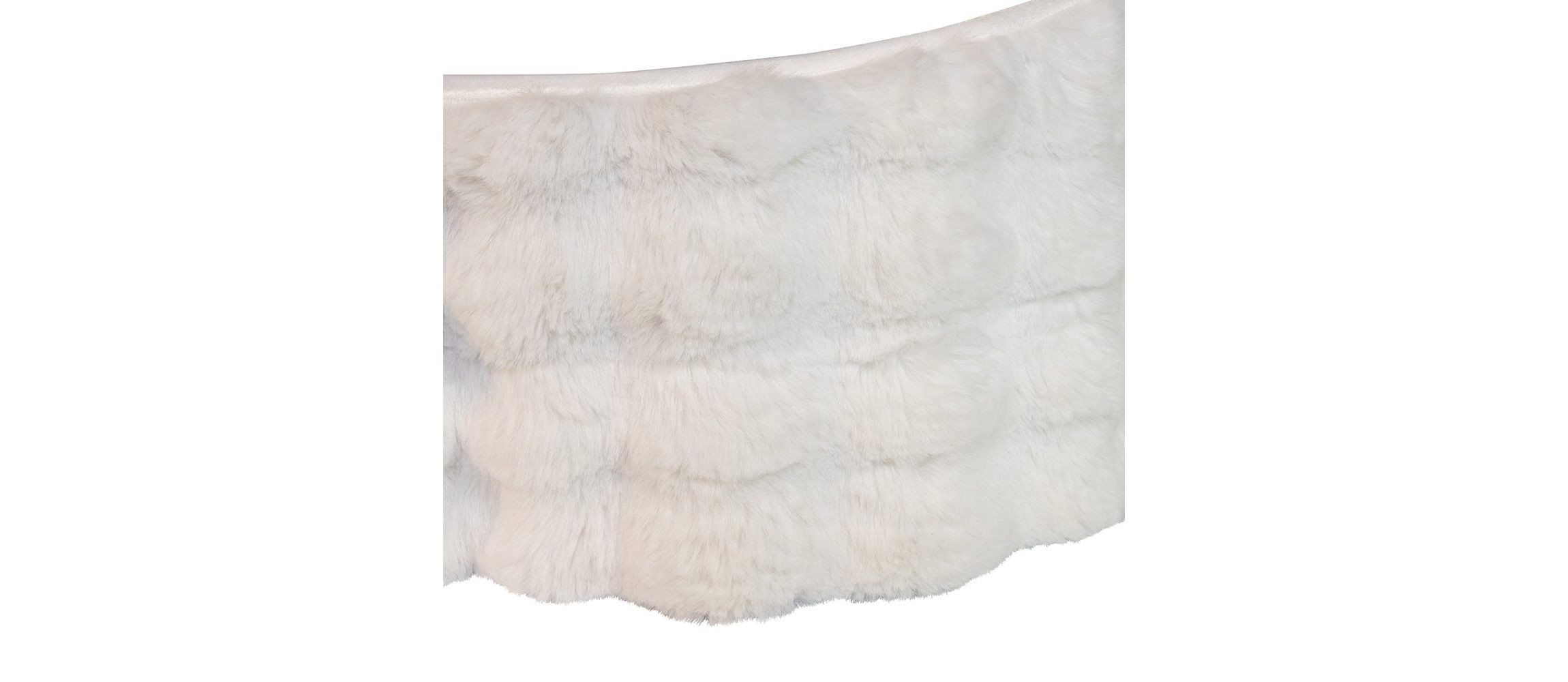 10 by 24-Inch White Fur Tree Collar