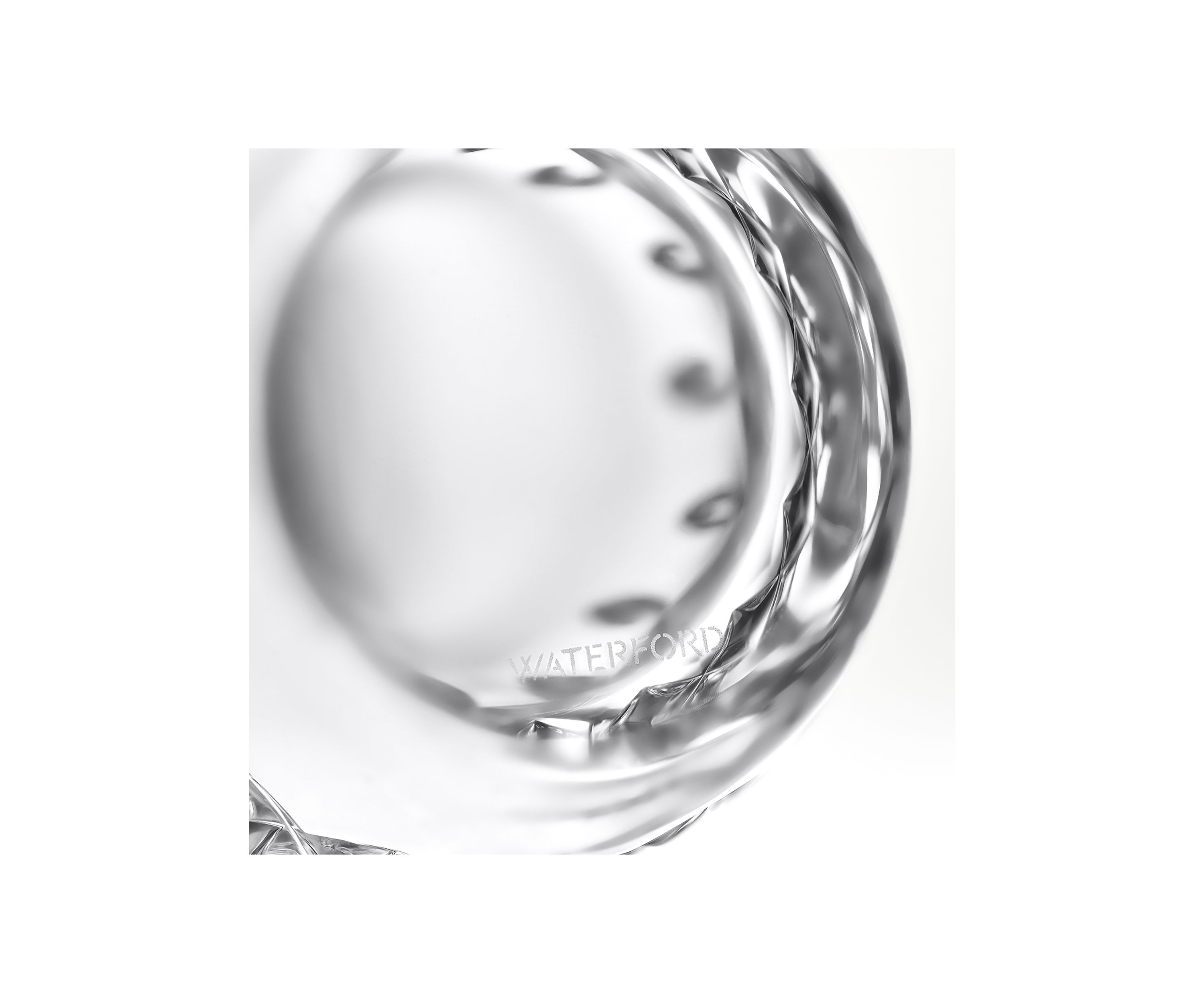 Lismore Essence Crystal Bud Vase