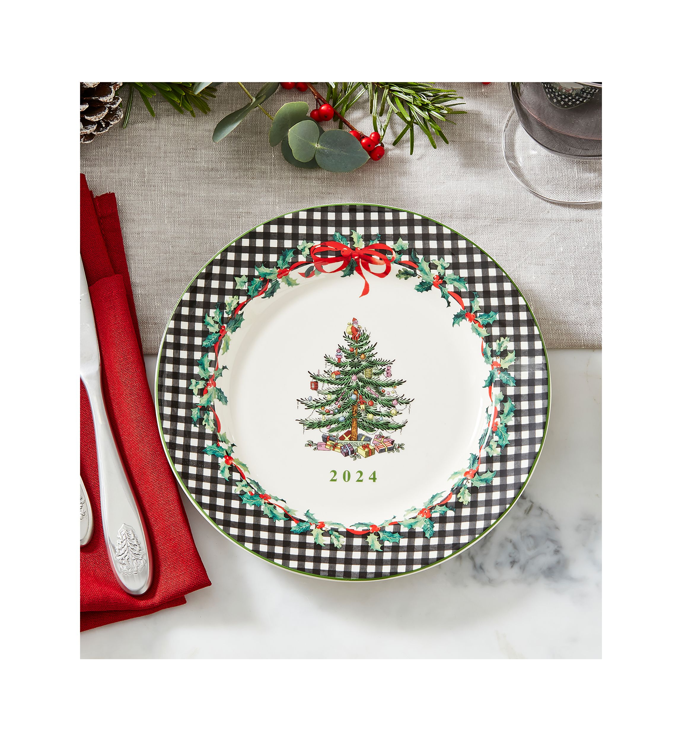 Christmas Tree Annual 2024 8” Collector Plate