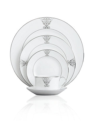 Dinner Plate ~new~ Vera Wang Imperial Scroll 