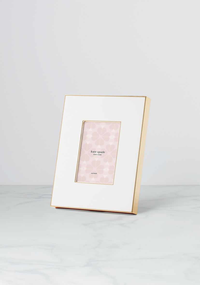 Make it Pop Frame