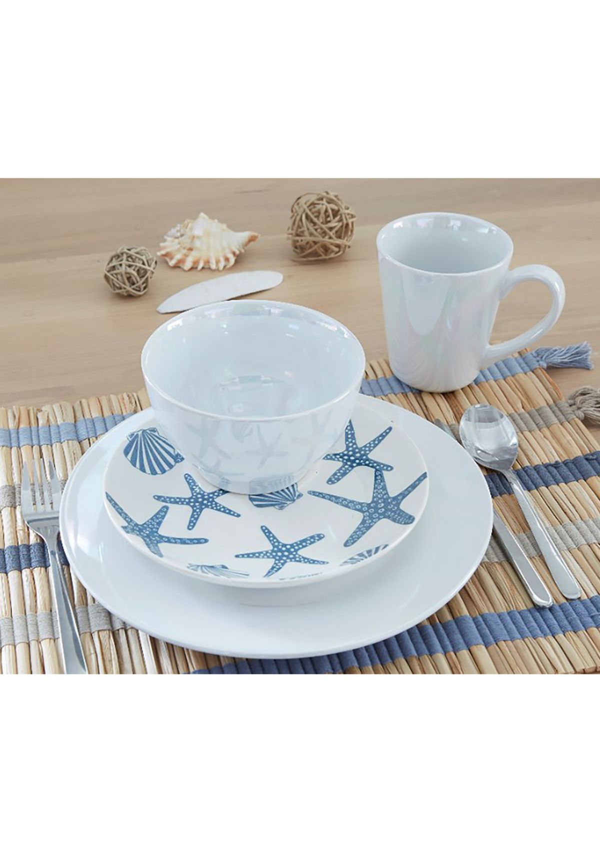 Coastal 16 Piece Stoneware Dinnerware Set