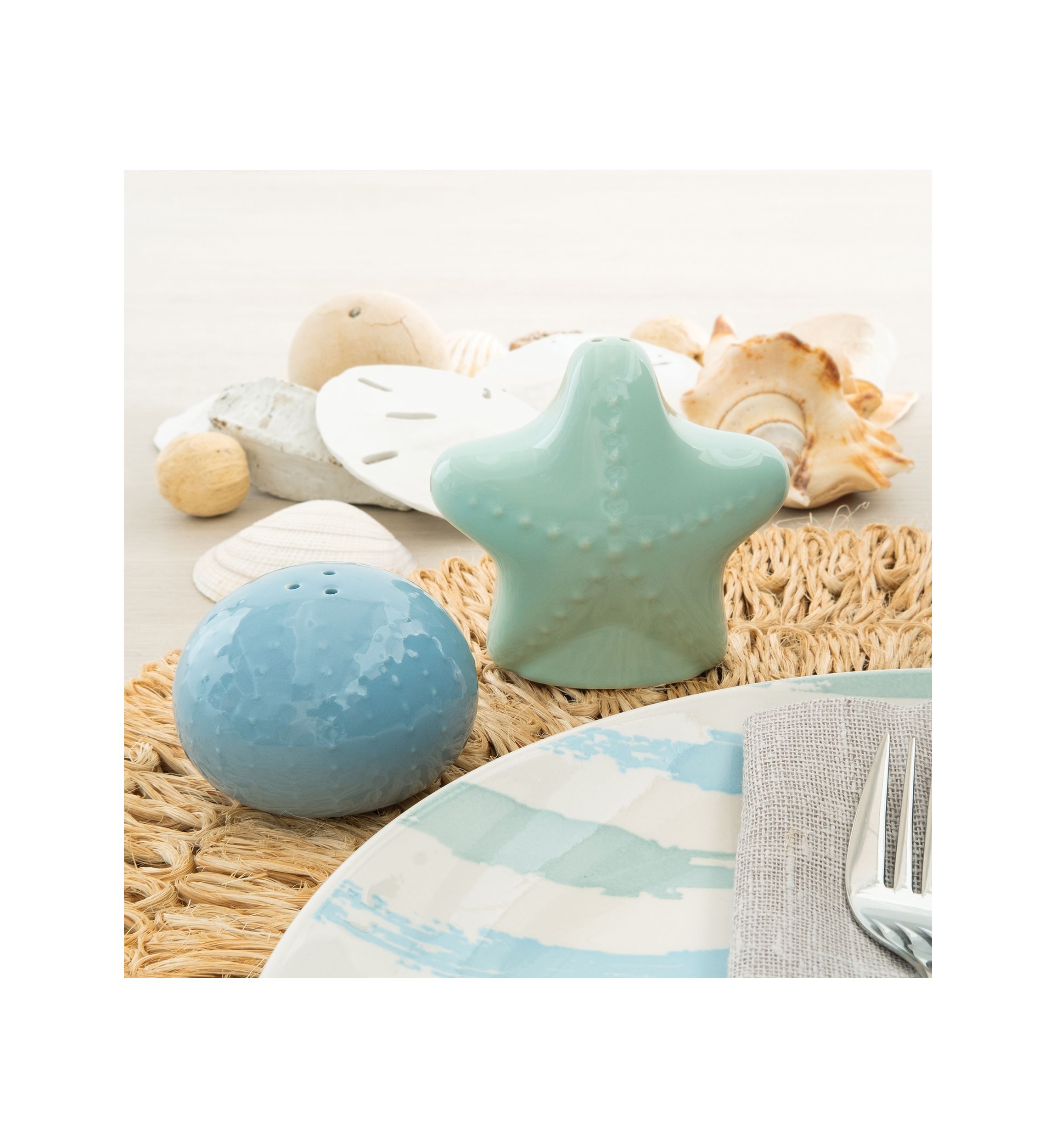Ocean Sunrise Shell Shaped Salt and Pepper Shaker Set