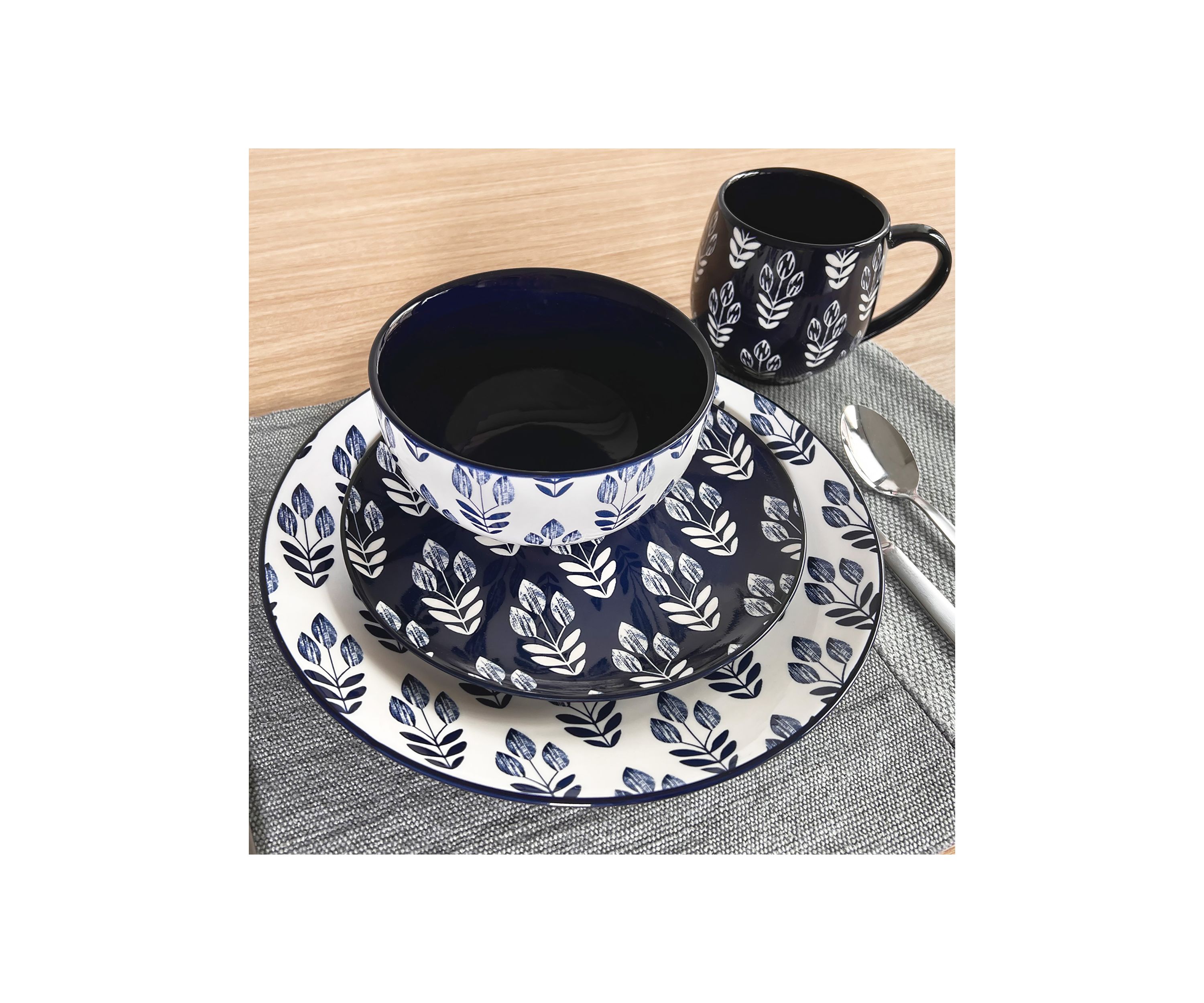 Tanna Blue 16 Piece Dinnerware Set