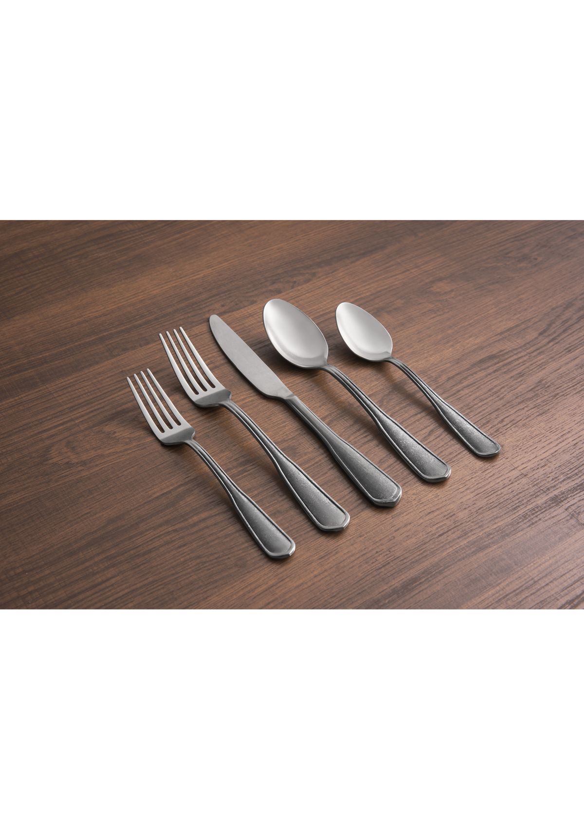 Hailee Rumble 20 Piece Flatware Set