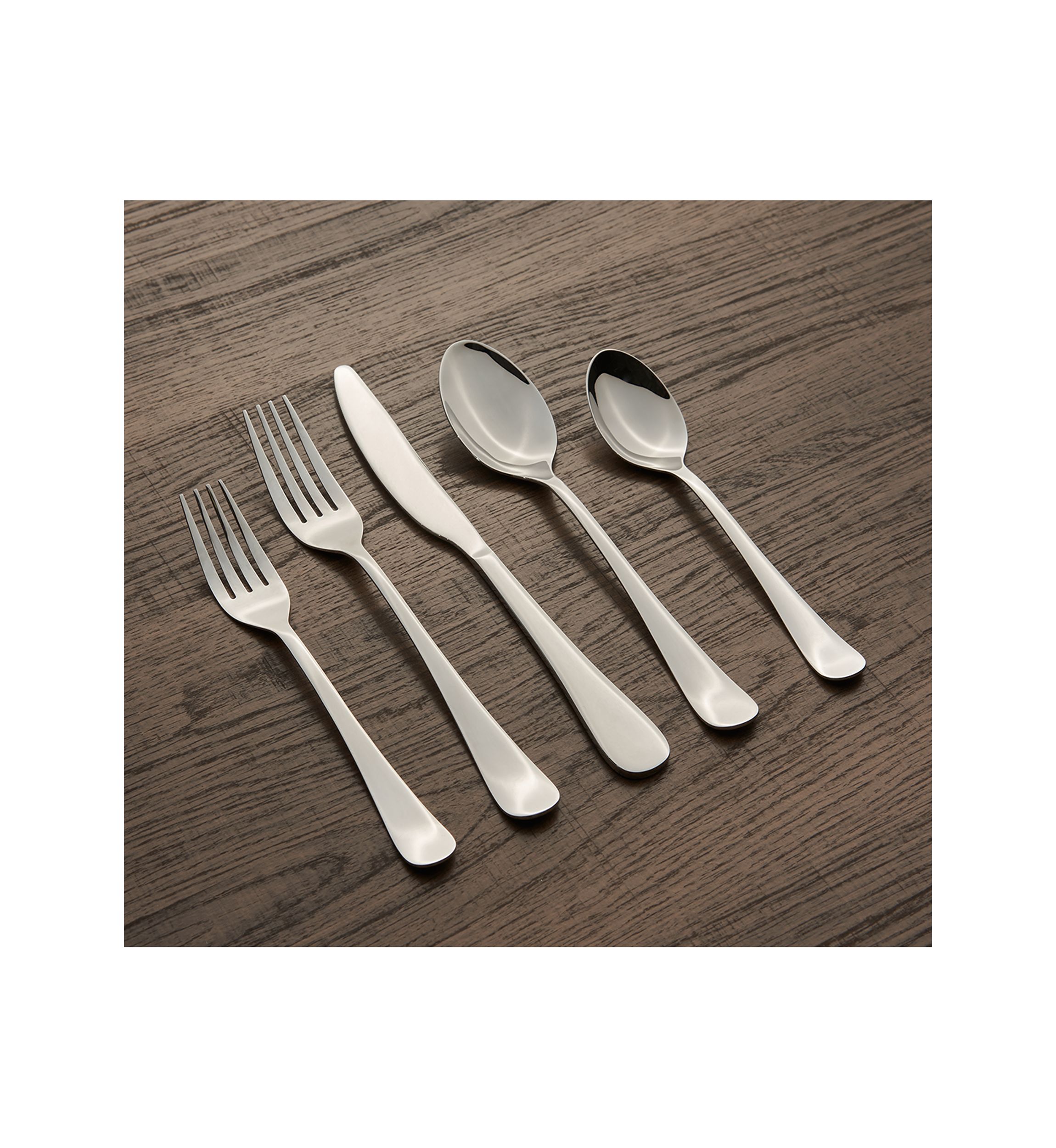 20 Piece Flatware Set 