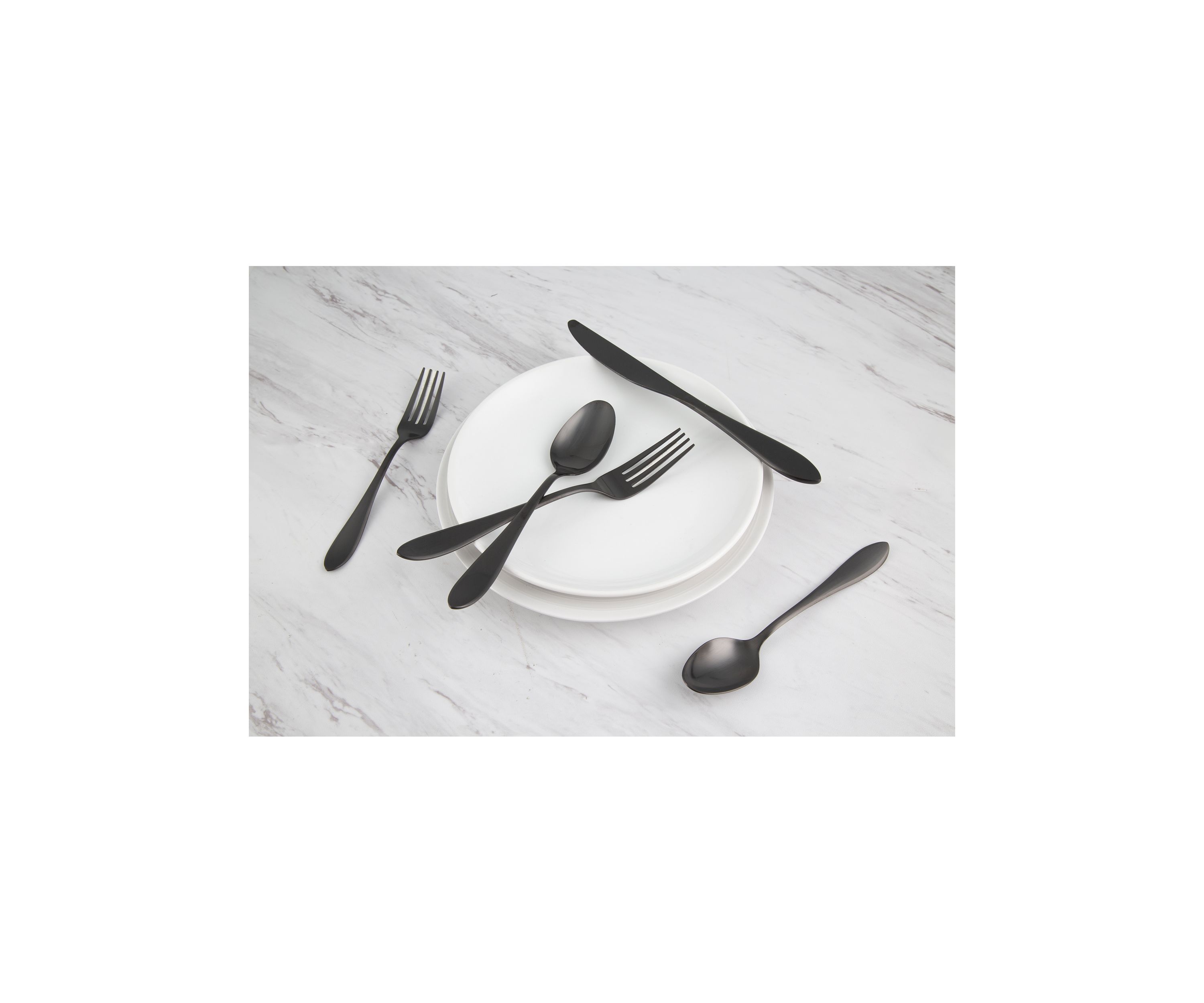 20 Piece Flatware Set 