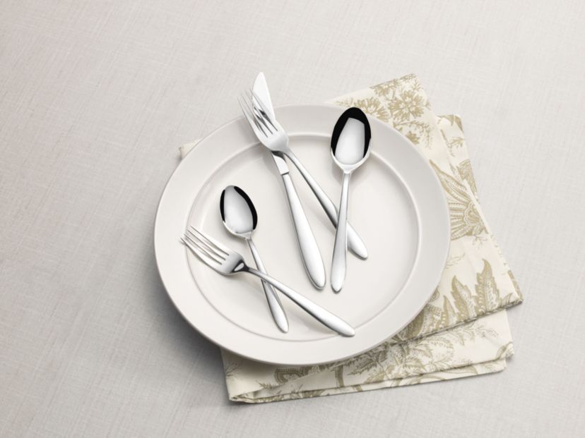 International Silver Felice 20-pc Flatware Set, Service for 4