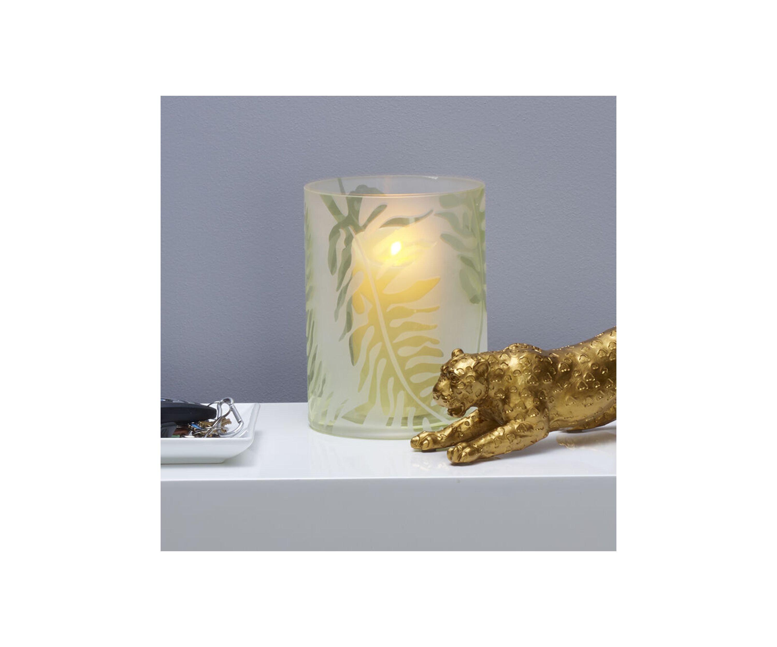 Phylo Leaf Glass Hurricane