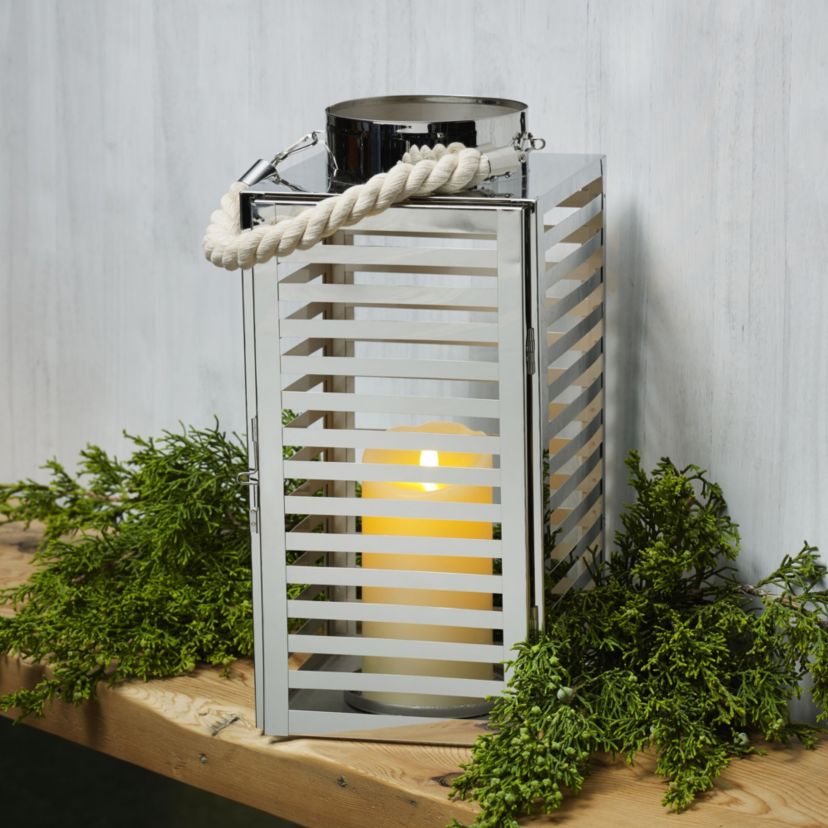 10-inch Metal/Glass Lantern