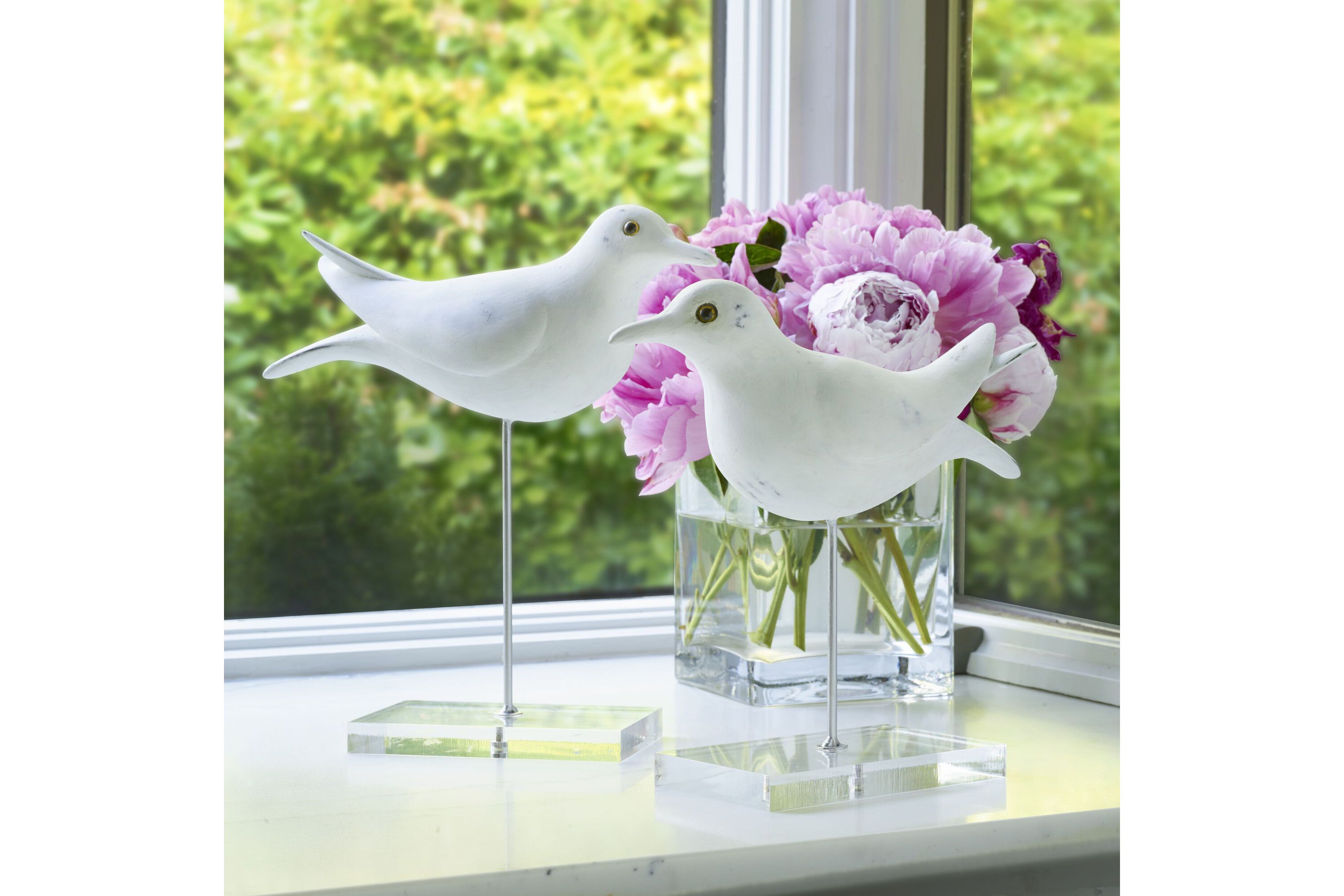 Set of 2 12-in and 10-in Resin Seagull Table Decor