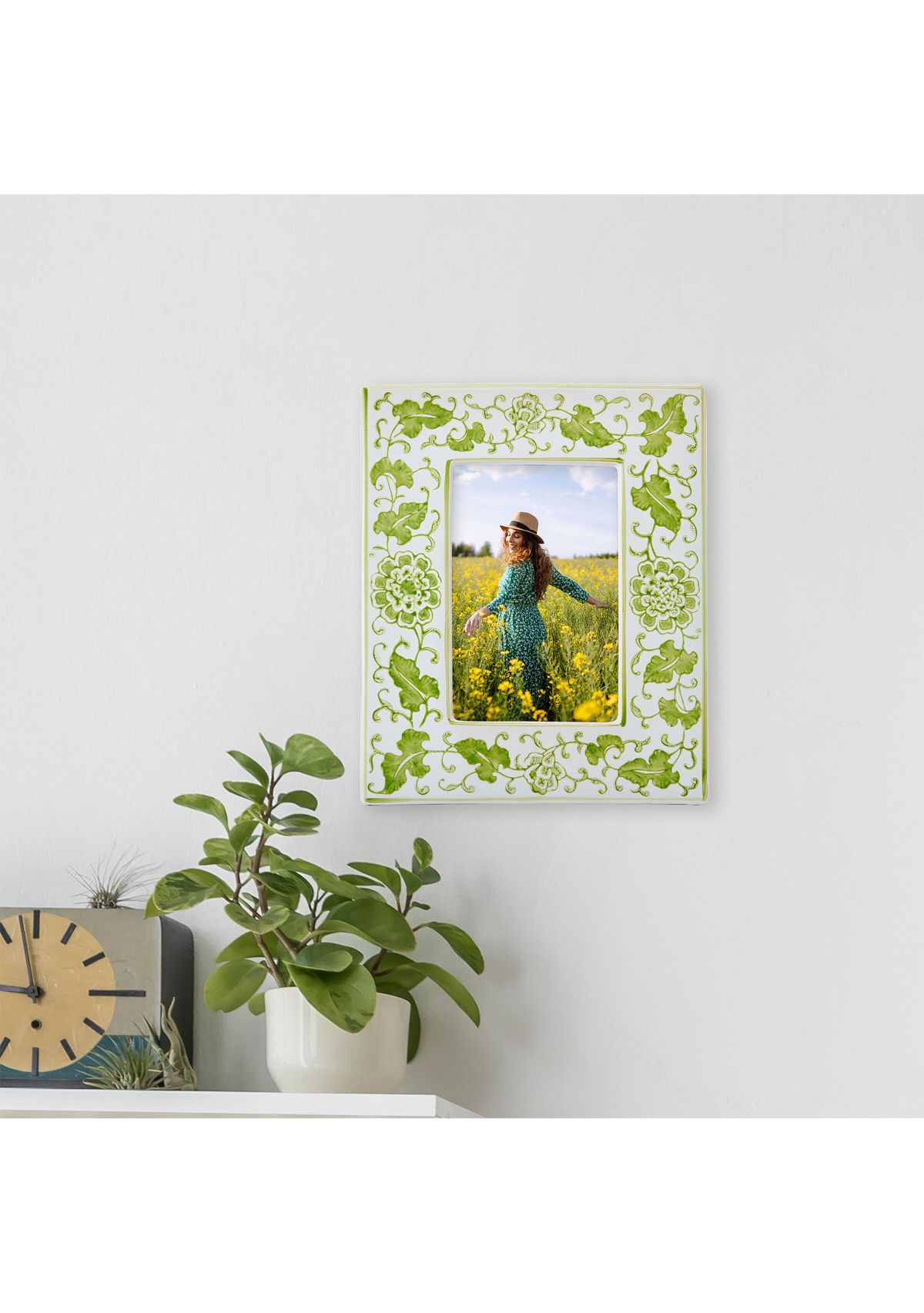 Ceramic 4" x 6" Picture Frame