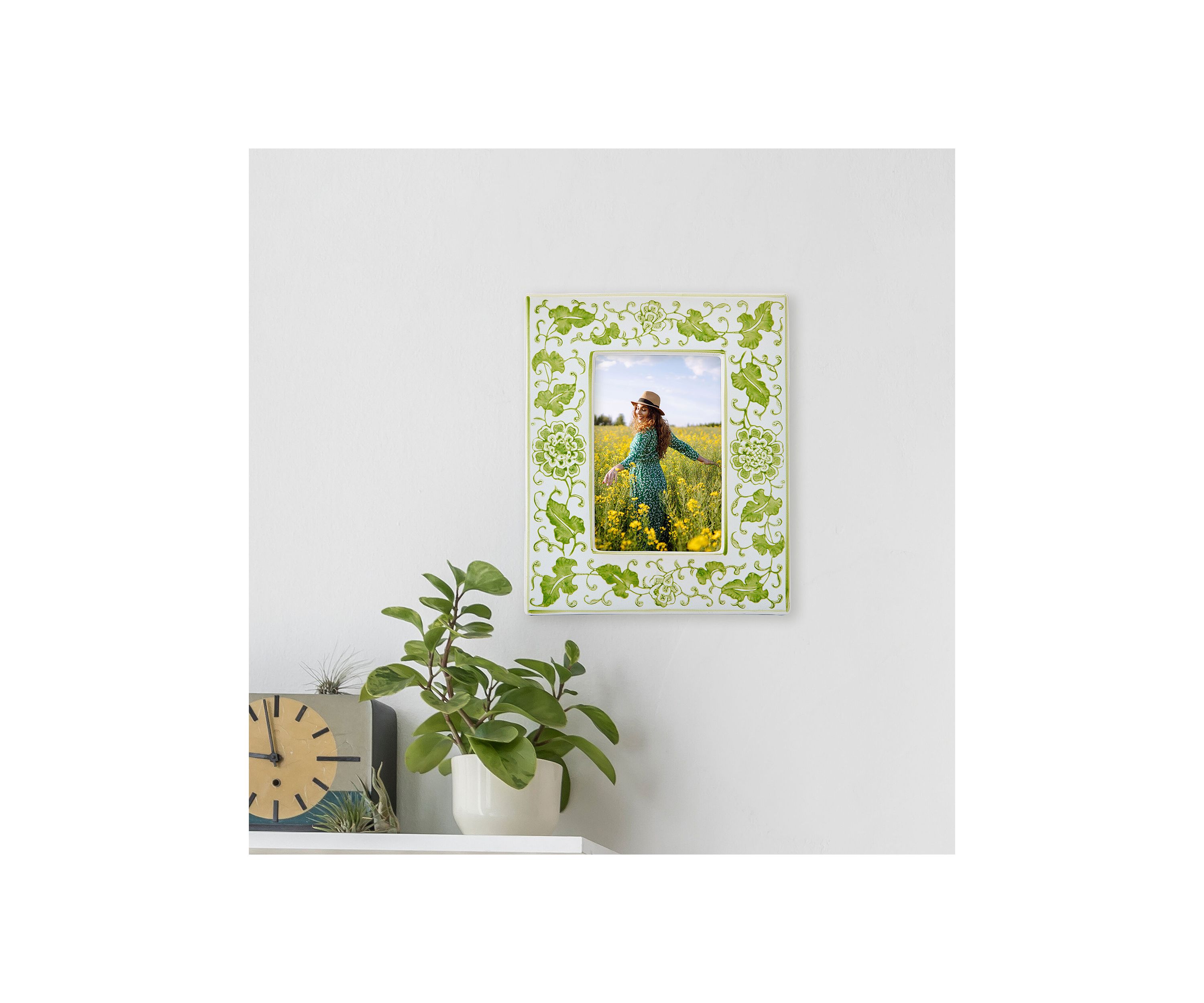 Ceramic 4" x 6" Picture Frame