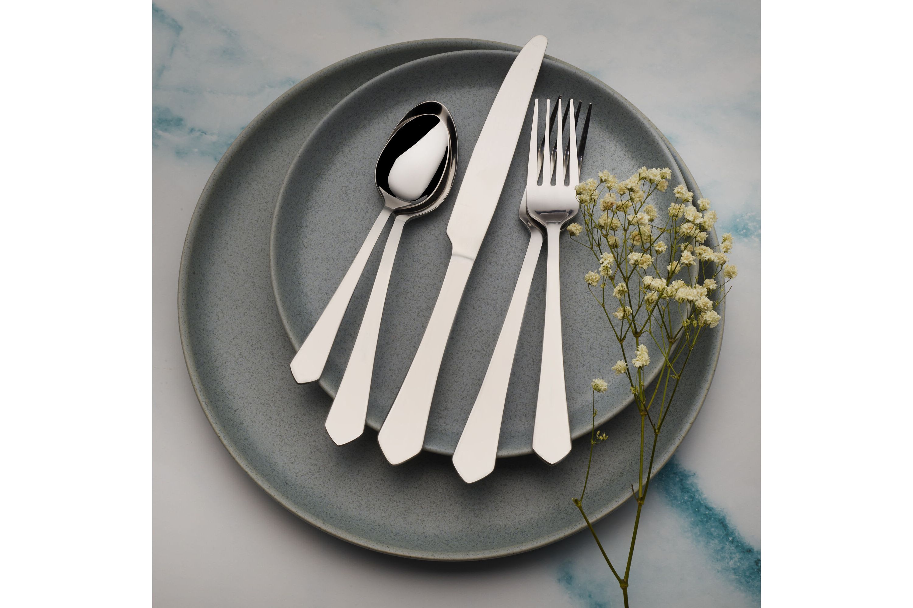 Gourmet Basics by Mikasa Almond 20-pc Flatware Set, Service for 4