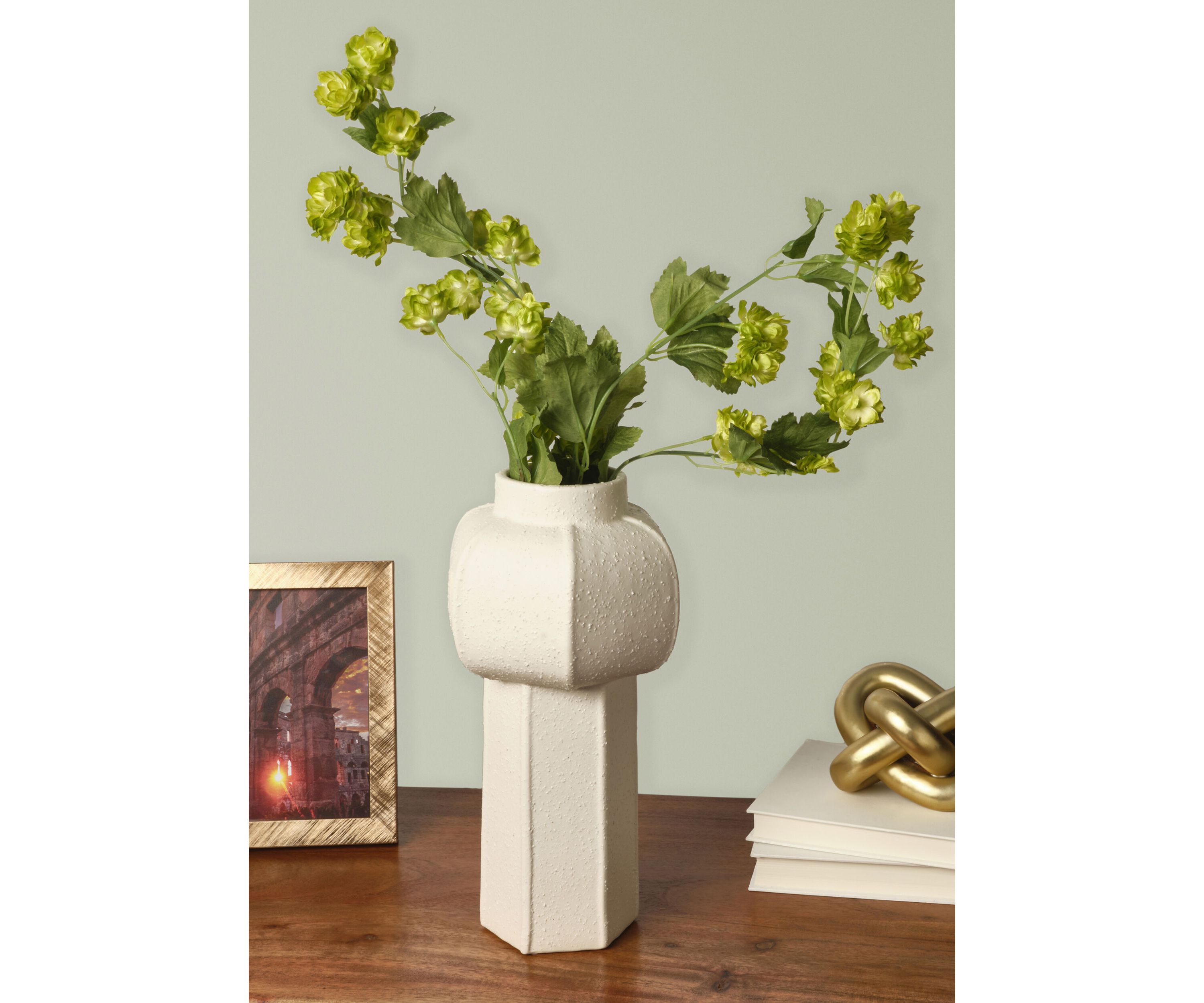 Cream Bulb Ceramic Vase