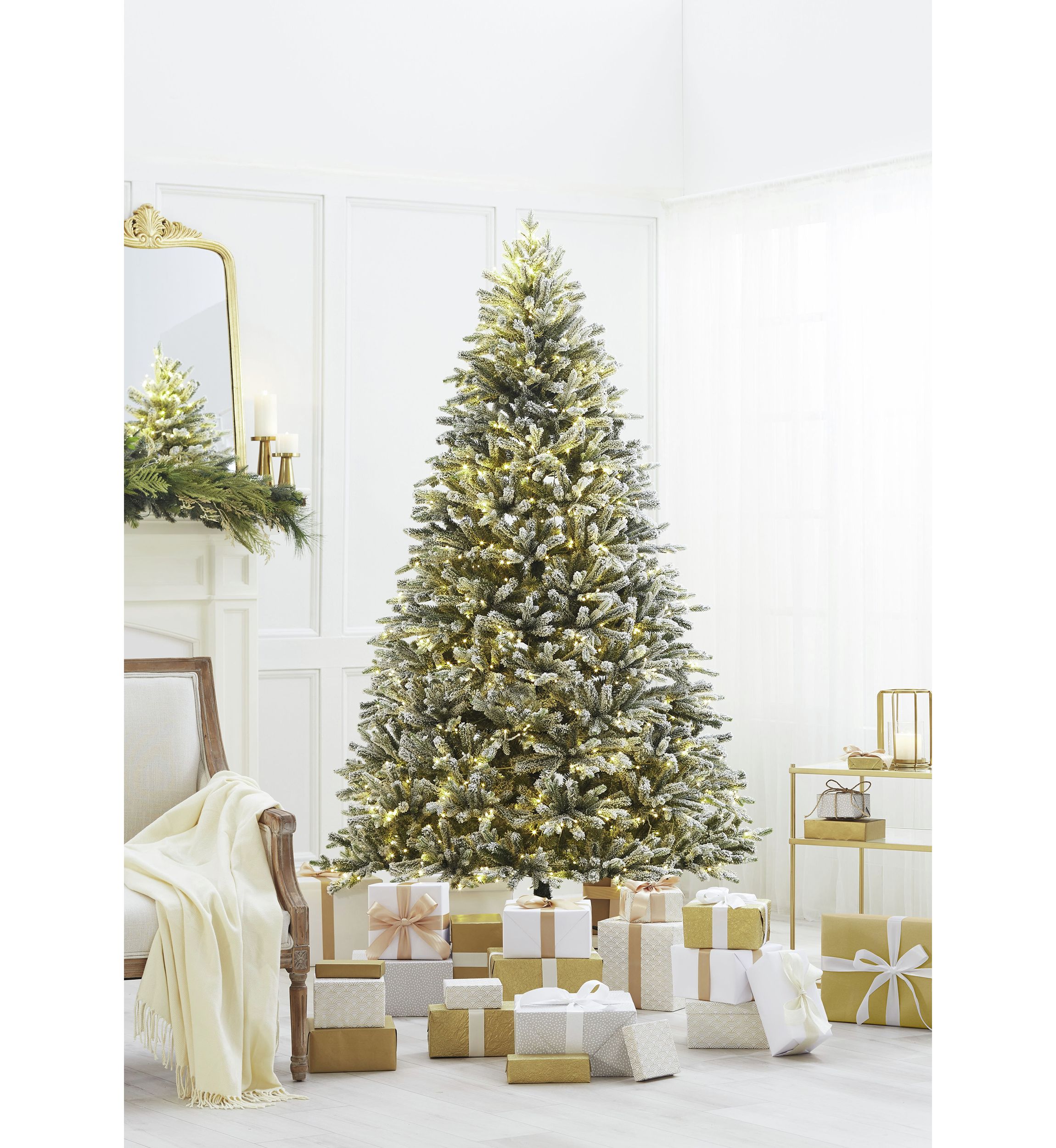 7.5 Pre Lit LED 4 Color Flocked Christmas Tree