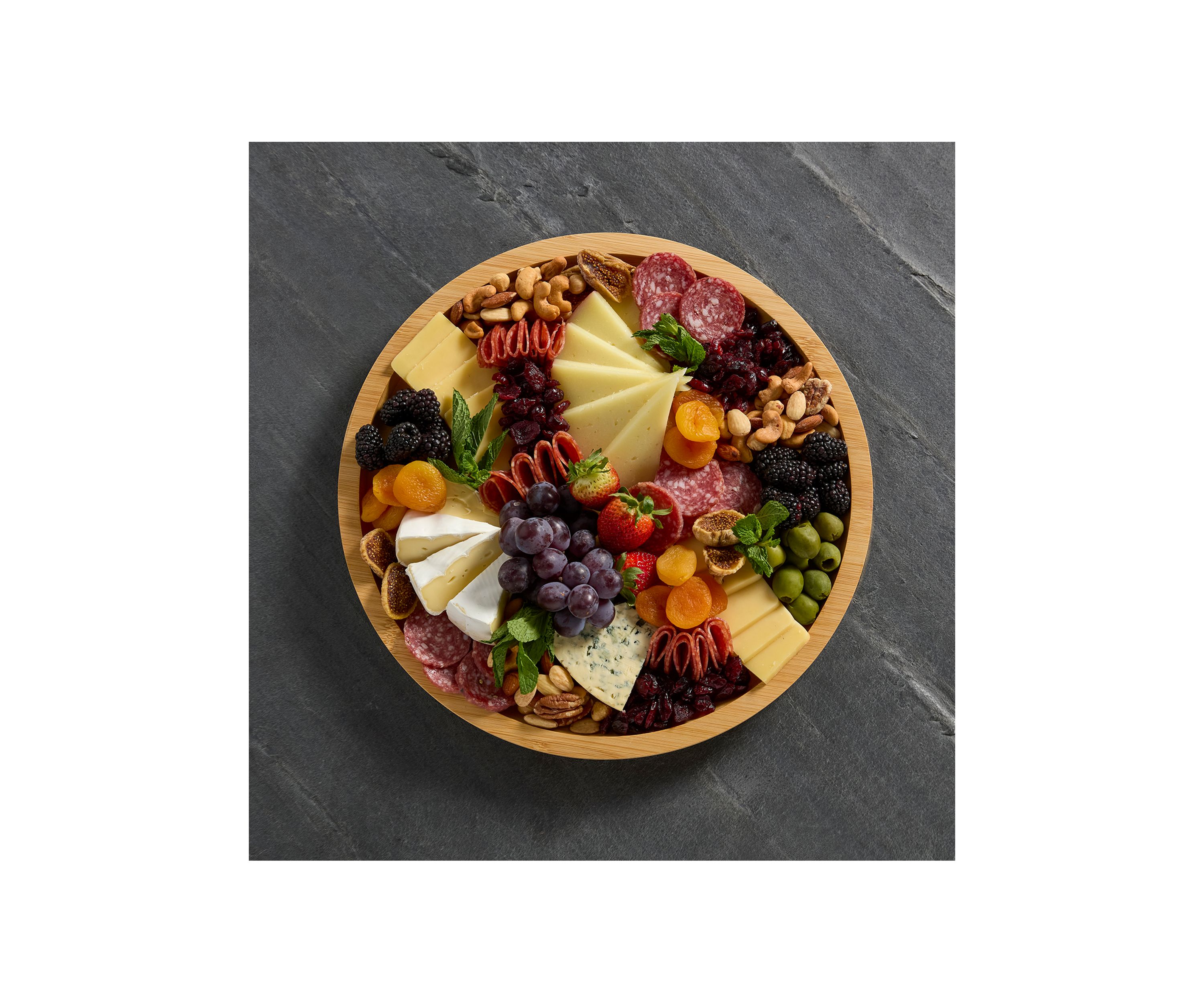 14" Round Make and Take Cutting Board with Lid