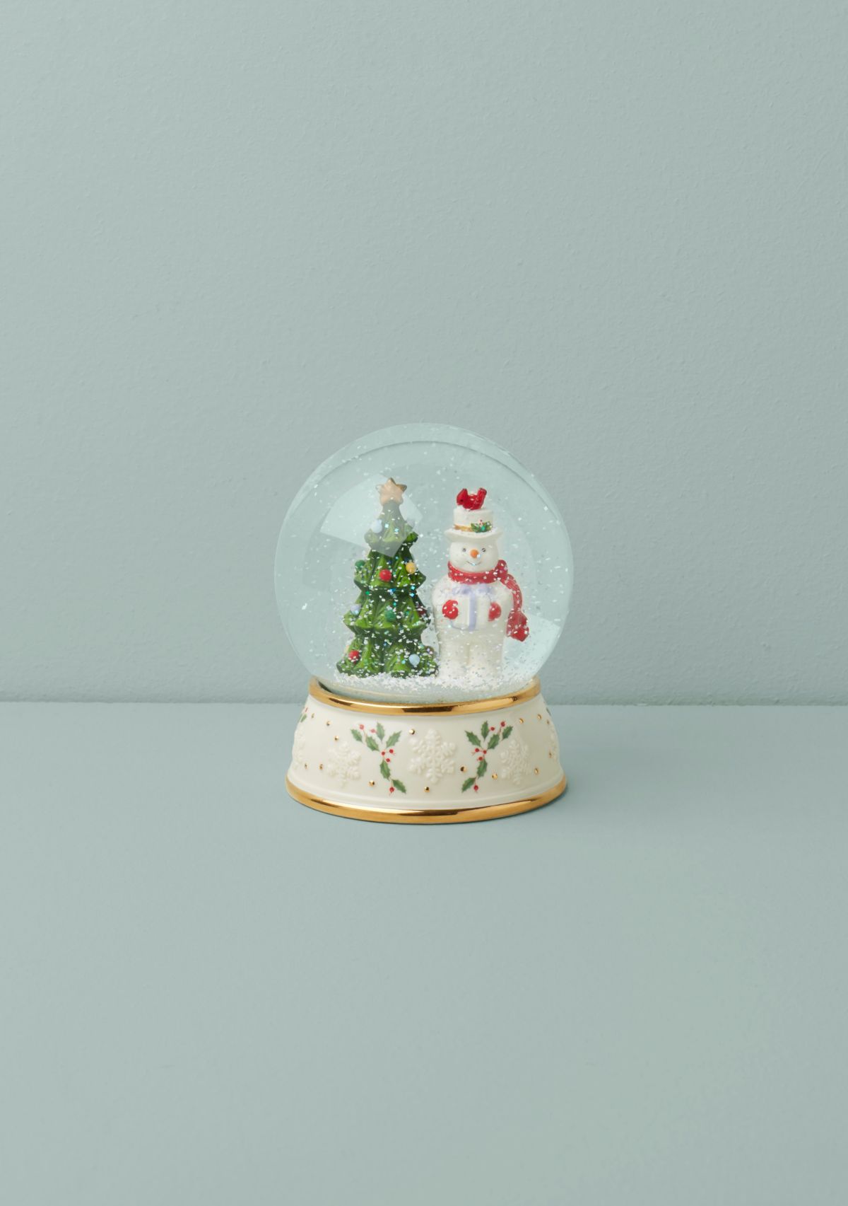 Happy Holly Days Snow Globe