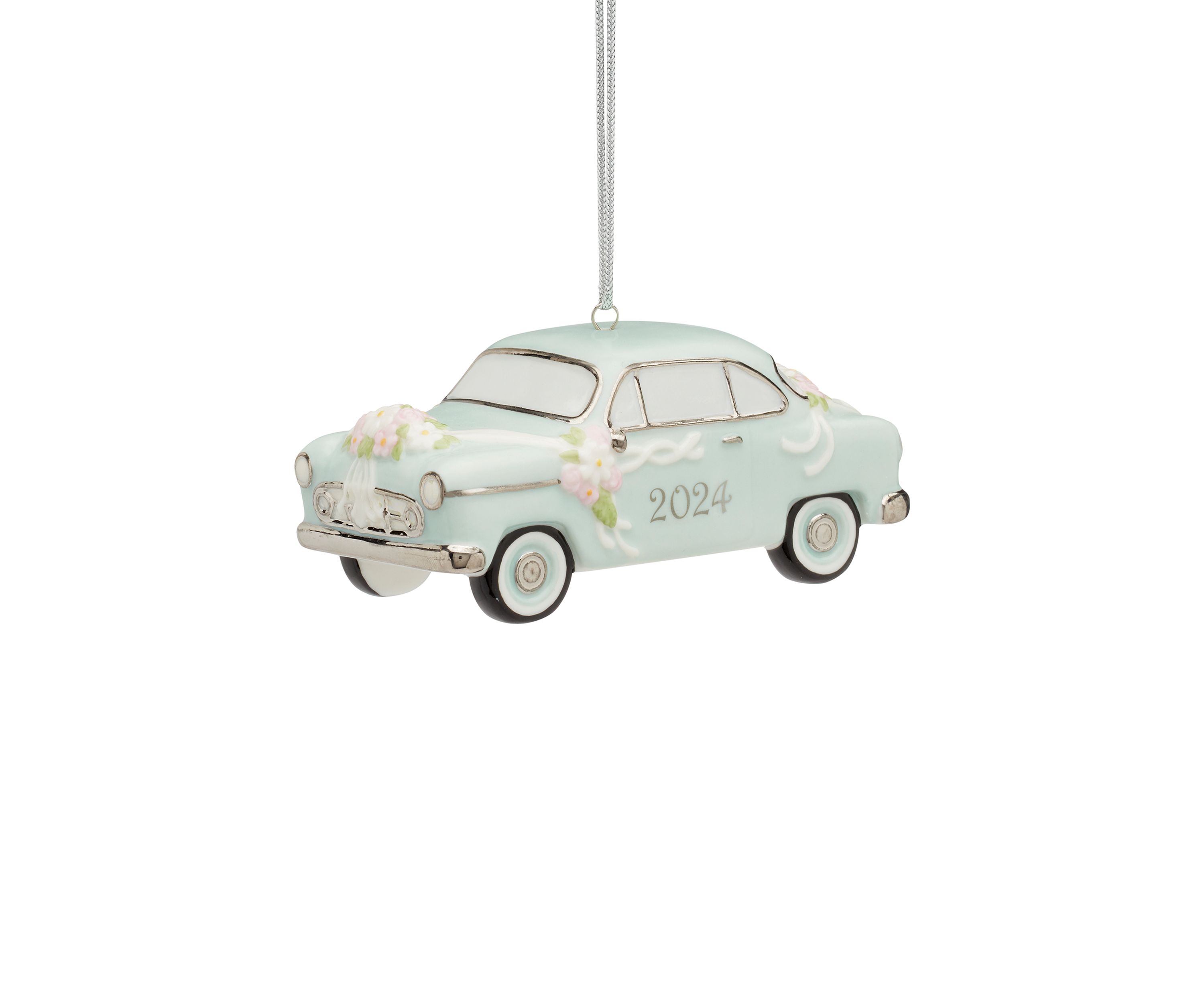 2024 Just Married Vintage Car Ornament