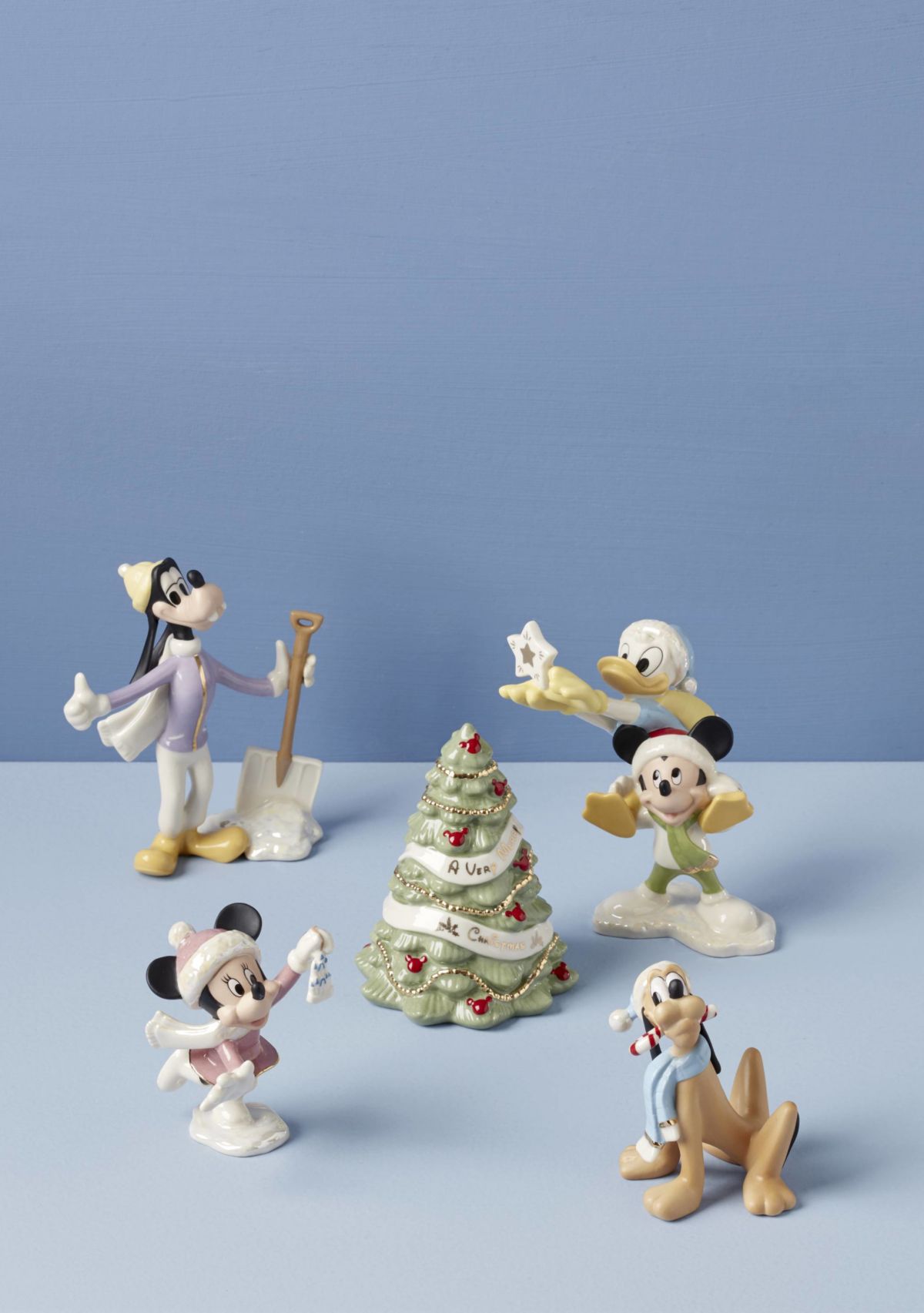 Disney Winter Fun 5-Piece Figurine Set