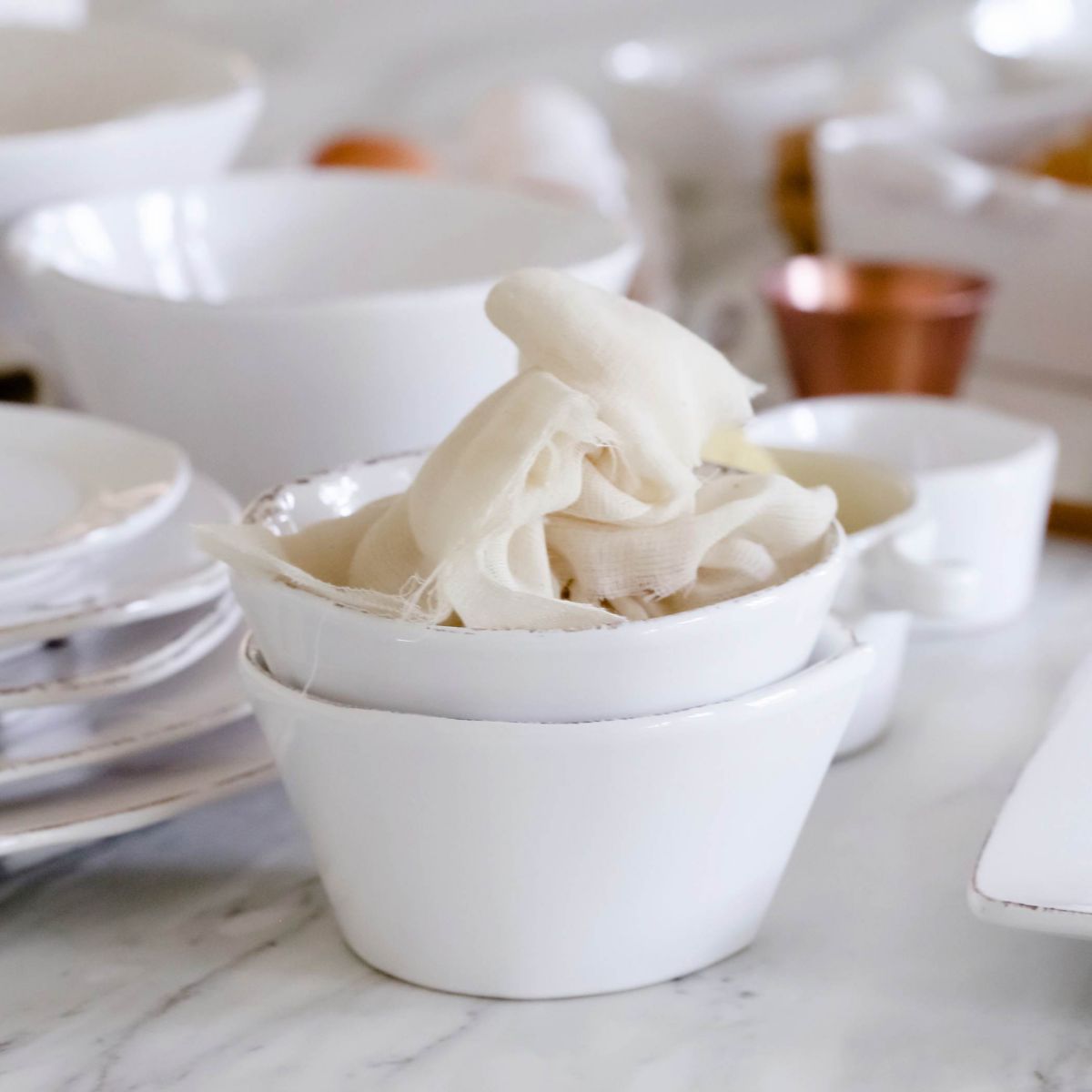 Lastra White Stacking Cereal Bowl