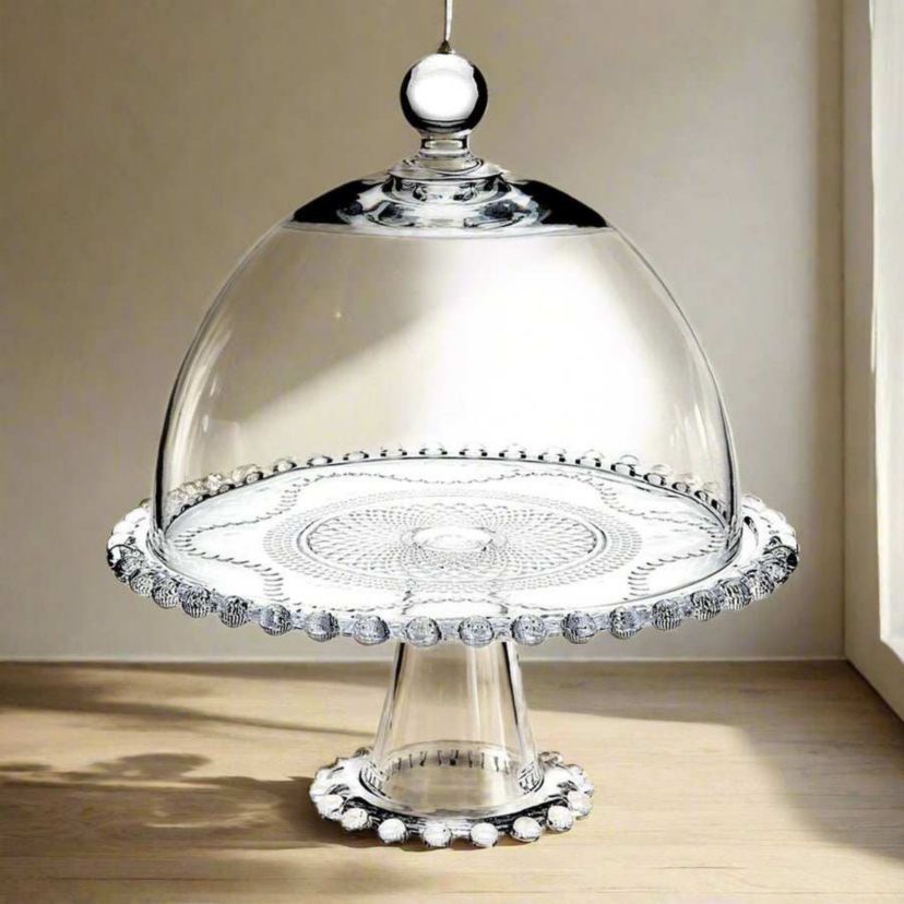 Chesterfield Wide Cake Stand with Dome