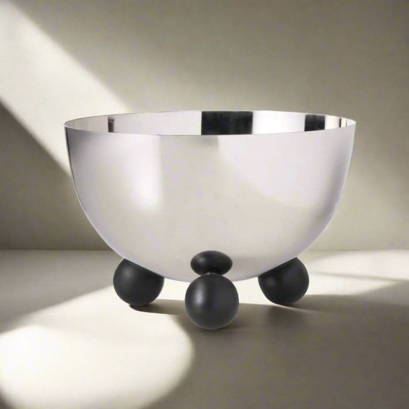 Temari Black Footed Nut Bowl