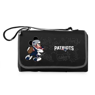 New England Patriots - Mickey Mouse Blanket Tote Outdoor Picnic Blanket, (Black with Black Exterior)
