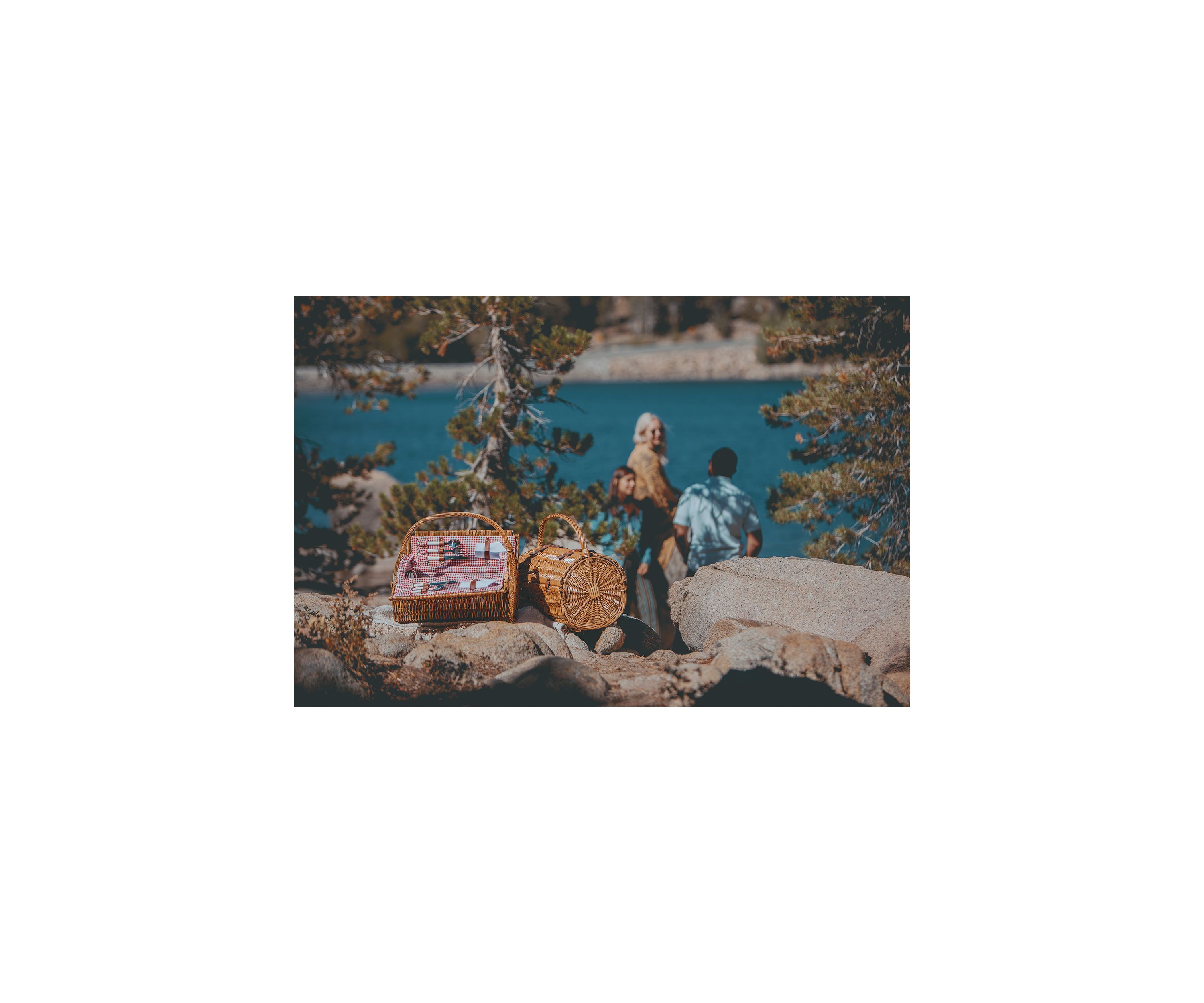 Barrel Picnic Basket