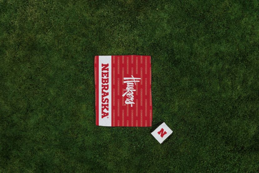 NCAA Nebraska Cornhuskers Impresa Picnic Blanket