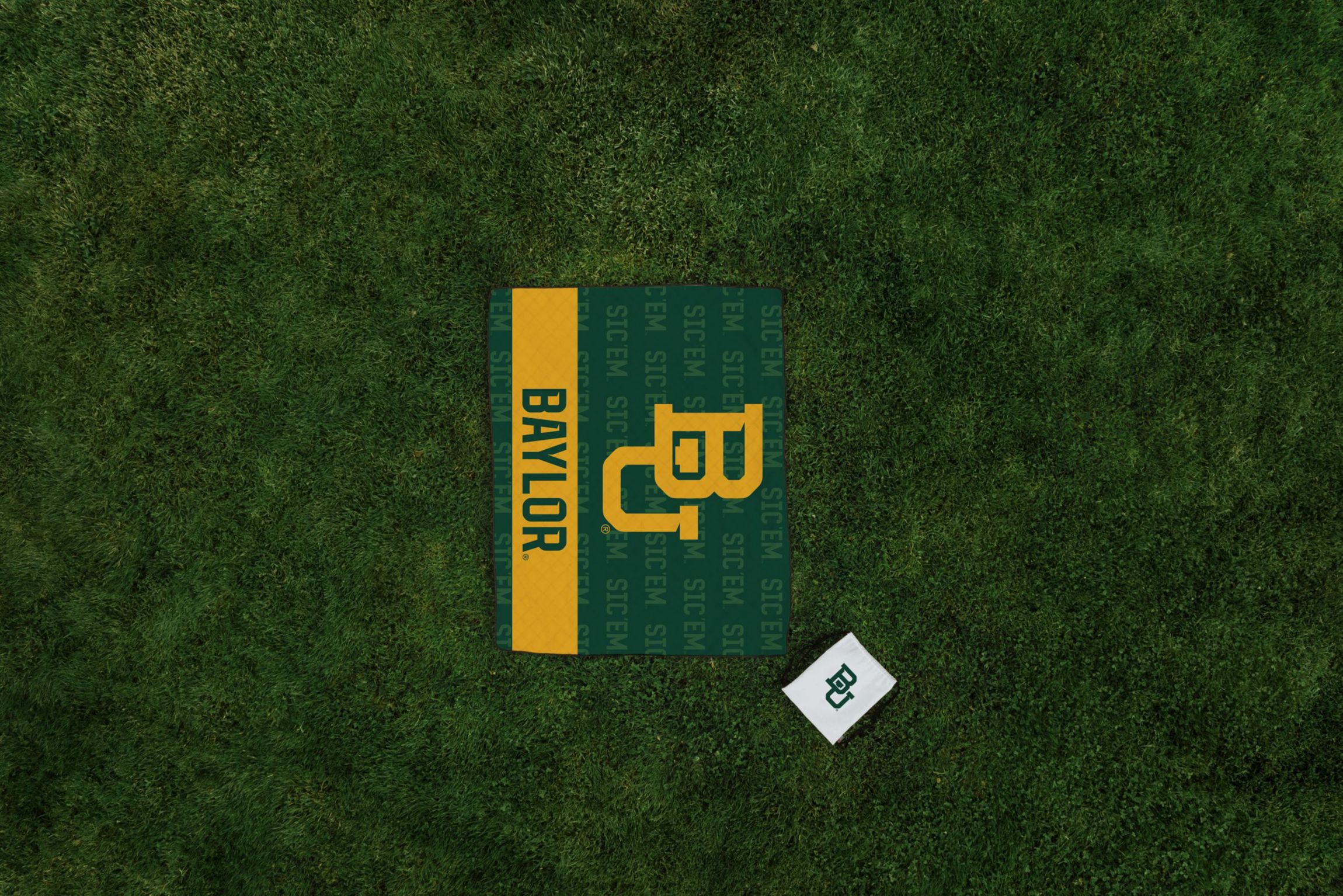 NCAA Baylor Bears Impresa Picnic Blanket