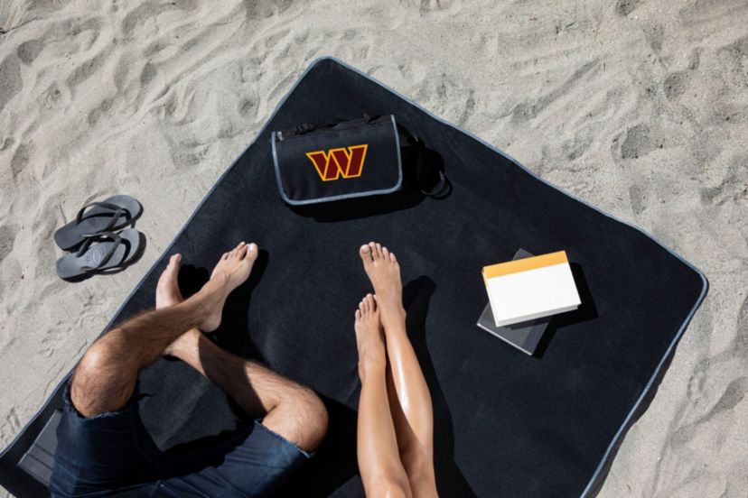 Washington Commanders - Blanket Tote Outdoor Picnic Blanket, (Black with Black Exterior)