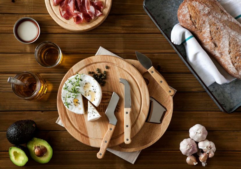 NFL Green Bay Packers Circo Cheese Board and Knife Set