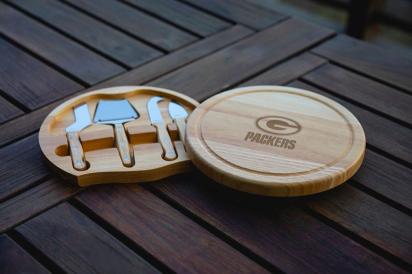NFL Green Bay Packers Circo Cheese Board and Knife Set