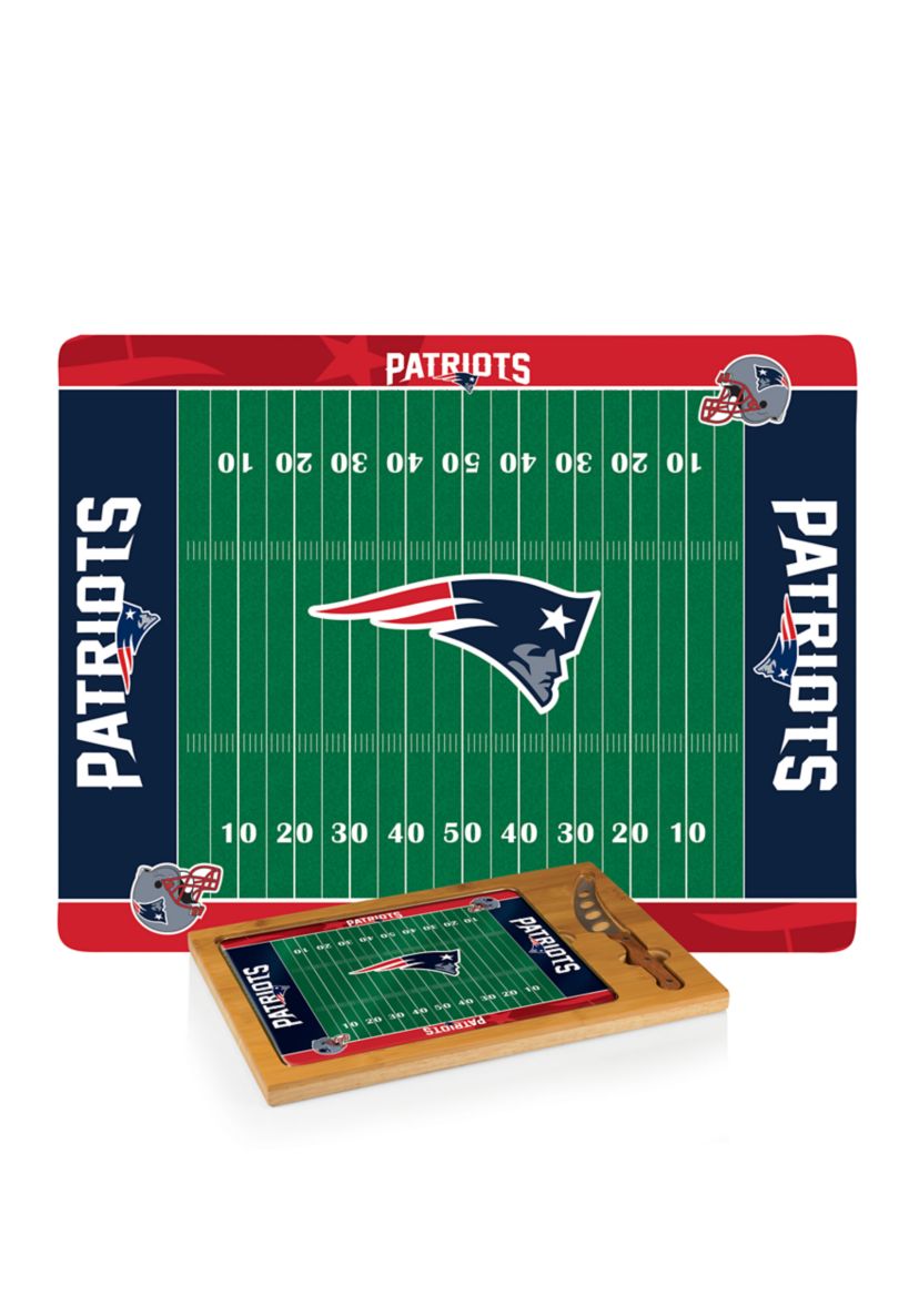 NFL New England Patriots Icon Glass Top Cutting Board & Knife Set