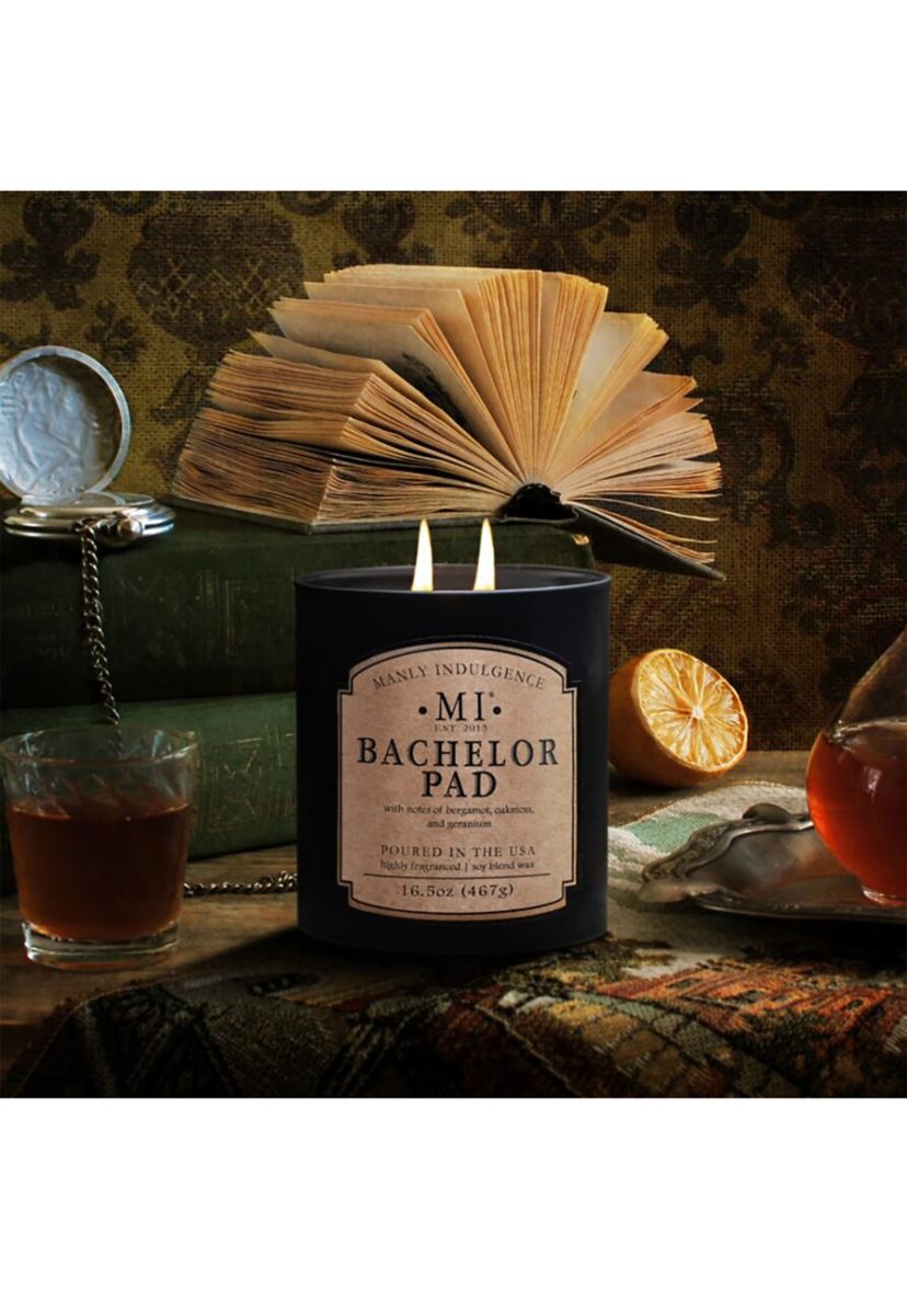 Bachelor Pad Candle