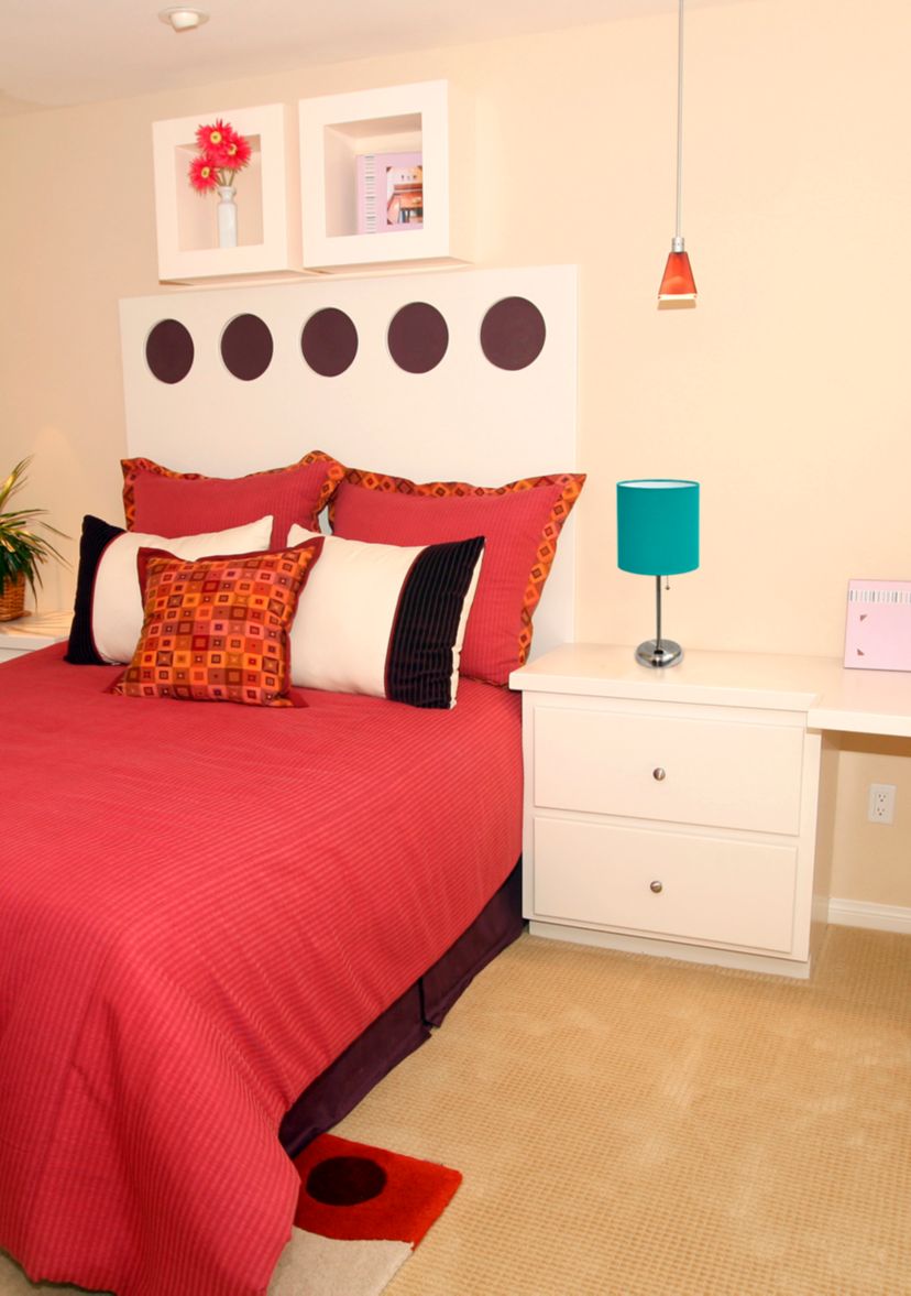 Stick Lamp With Charging Outlet