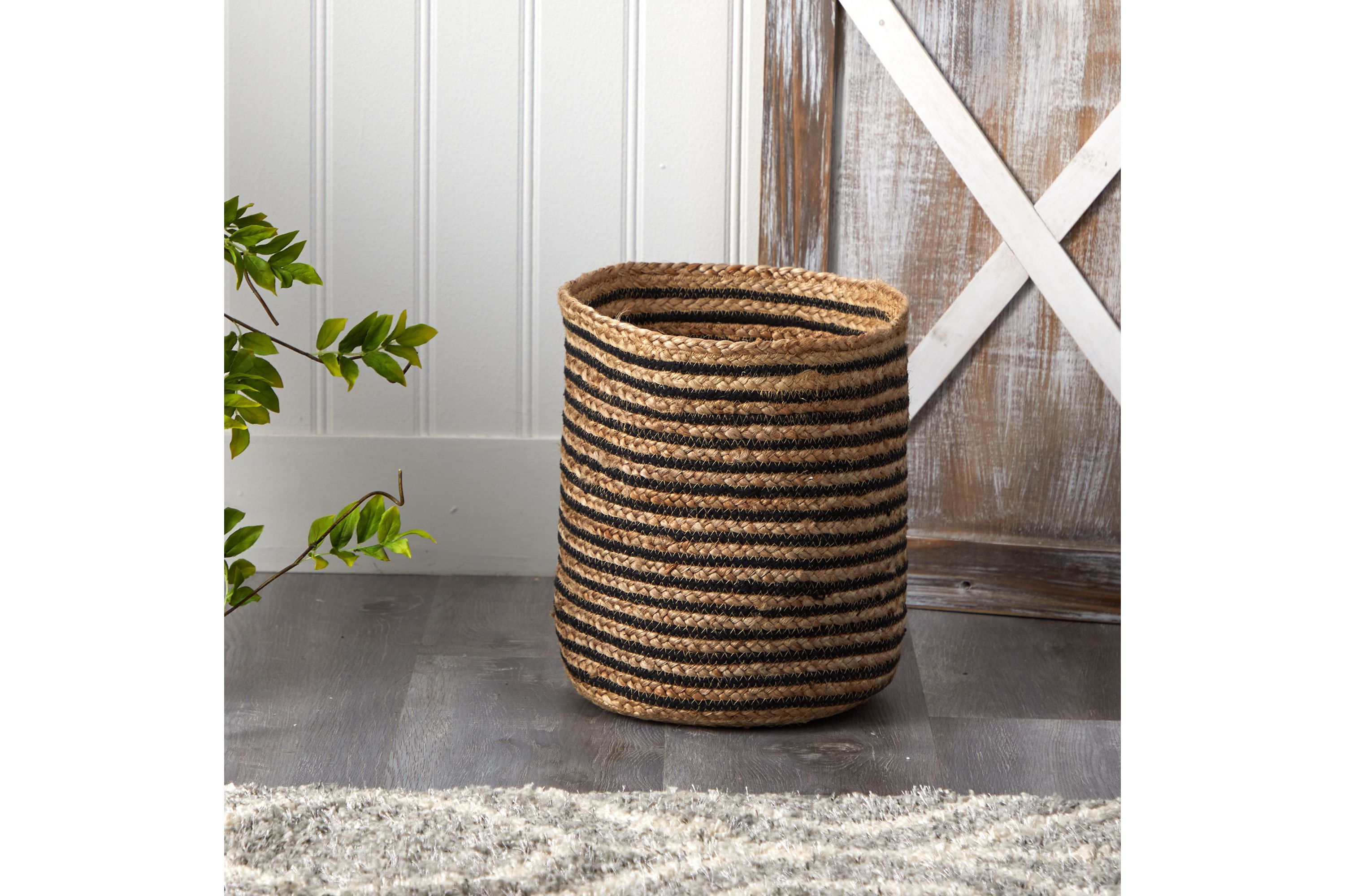 13.5-Inch Handmade Natural Jute Basket Planter