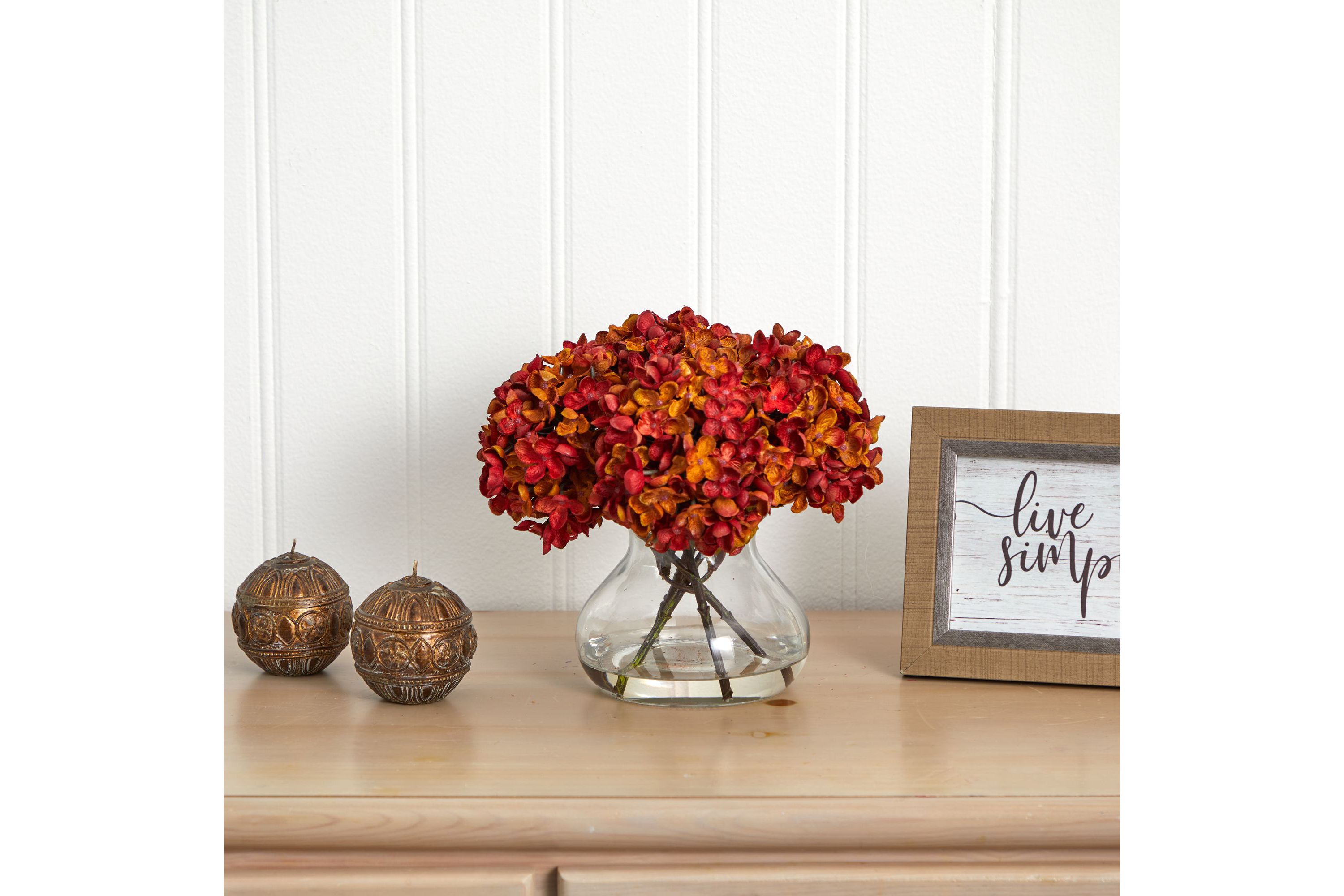 8.5-Inch H Hydrangea Silk Flower Arrangement with Glass Vase