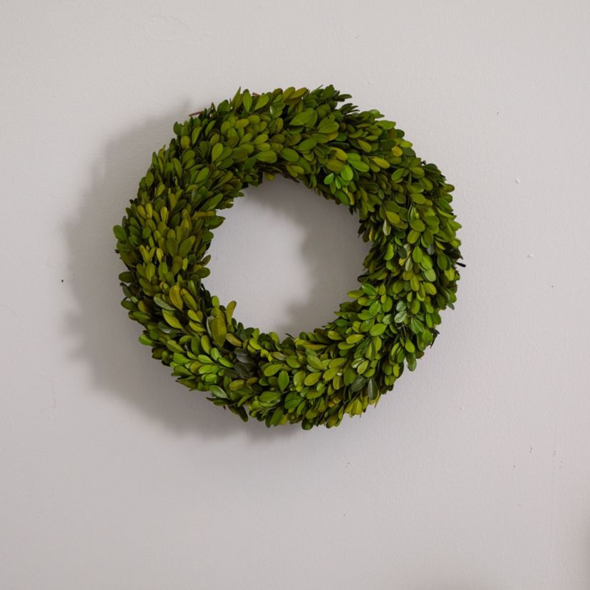 14-Inch Preserved Boxwood Wreath