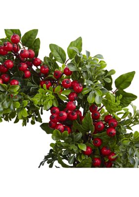 24 inch Berry Boxwood Wreath