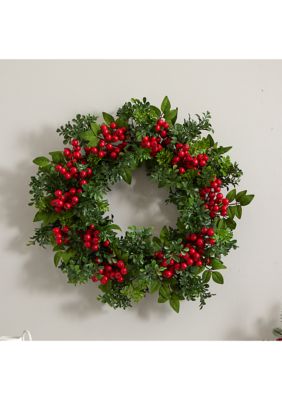 24 inch Berry Boxwood Wreath