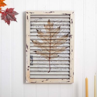 Maple Leaf Window Shutter Wall Décor