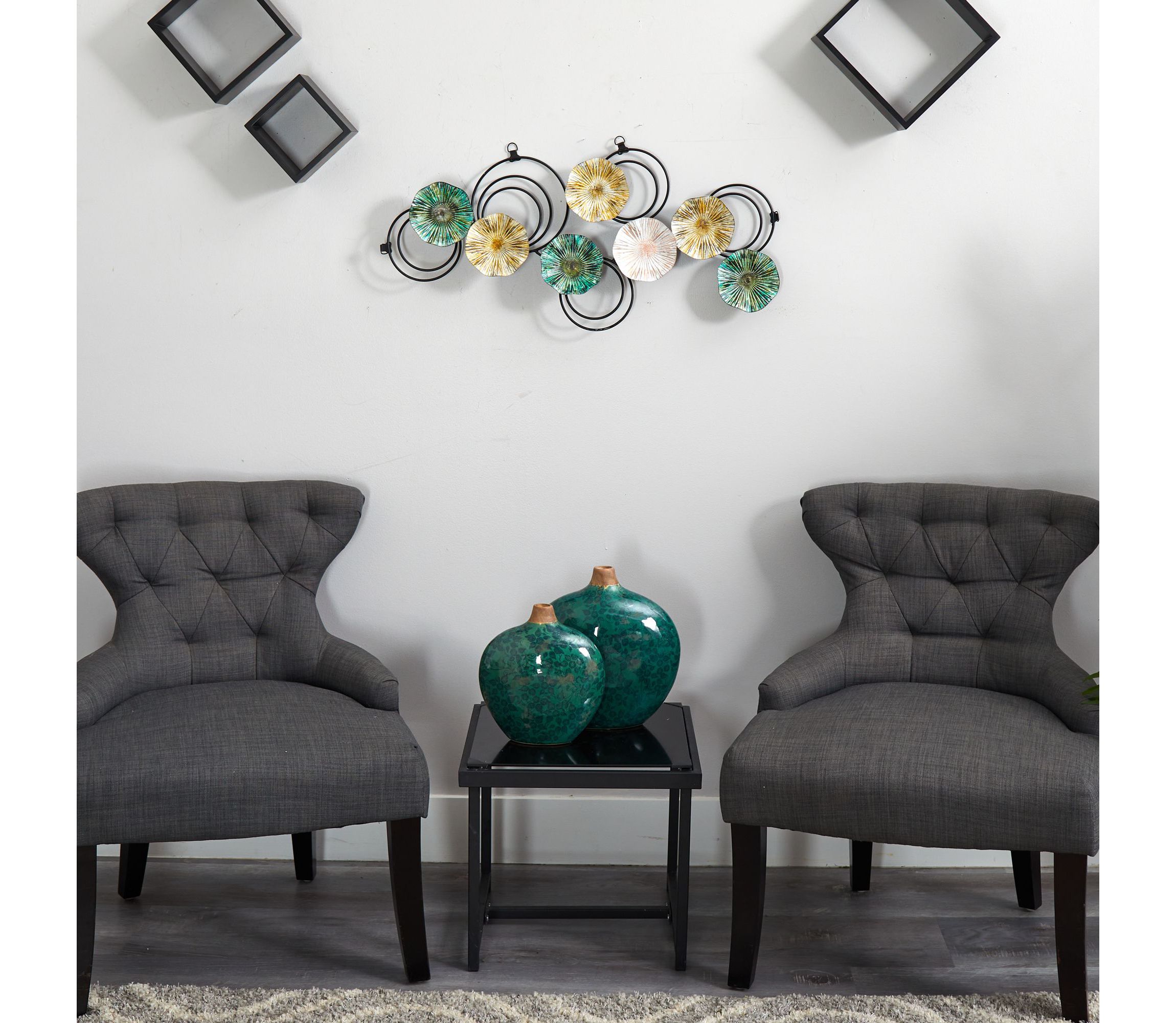 2.5-Foot x 1.5-Foot Scallop Design Metal Wall Art Decor