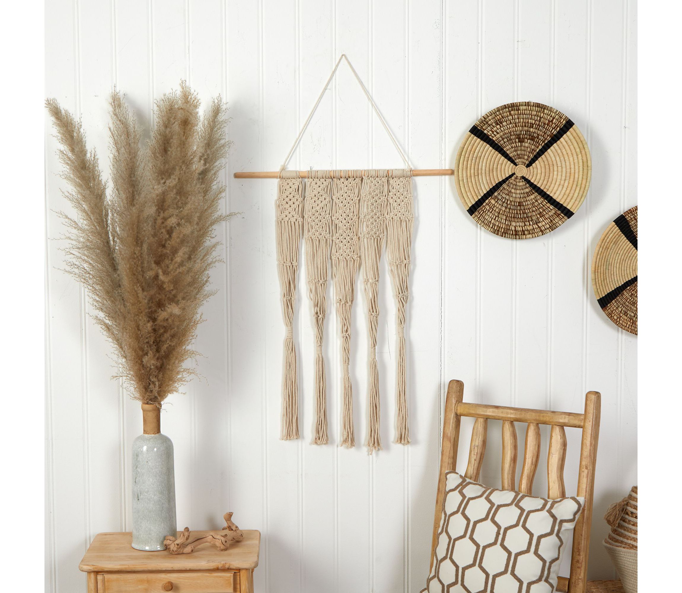 2.5-Foot x 2-Foot Hand Woven Macrame Wall Hanging Decor