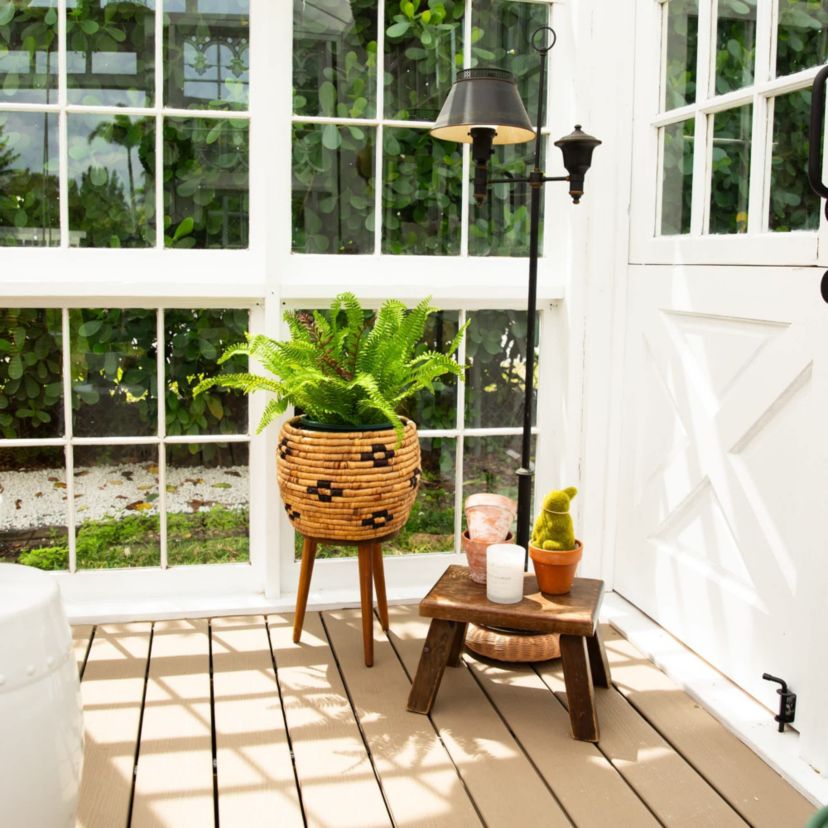 23-Inch UV Resistant Artificial Boston Fern Plant with Real Touch Leaves (Indoor/Outdoor)