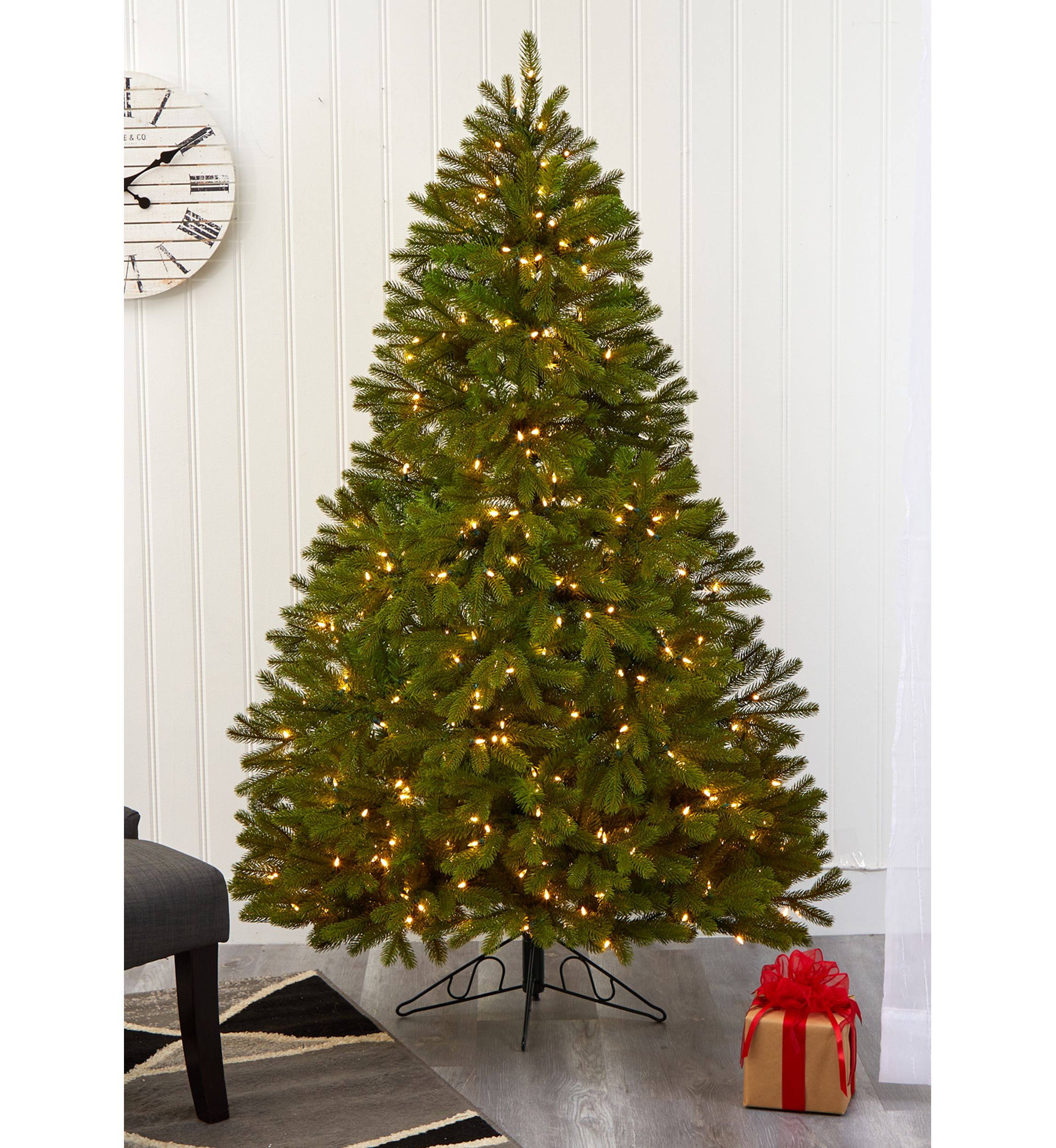 Cambridge Flat Back Christmas Tree