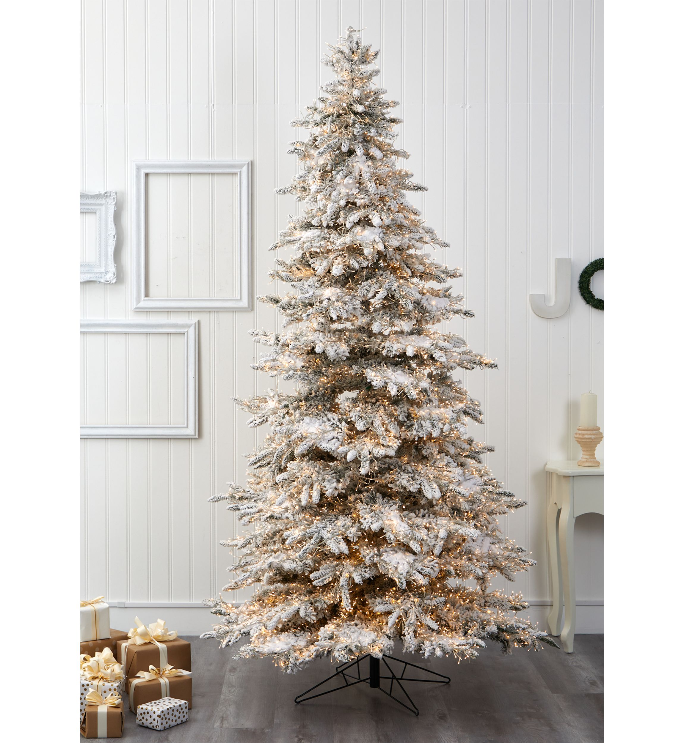 9 Foot Flocked Grand Northern Rocky Fir Christmas Tree