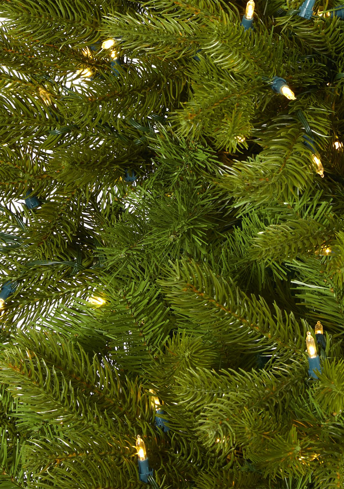 Cambridge Spruce Flat Back Christmas Tree