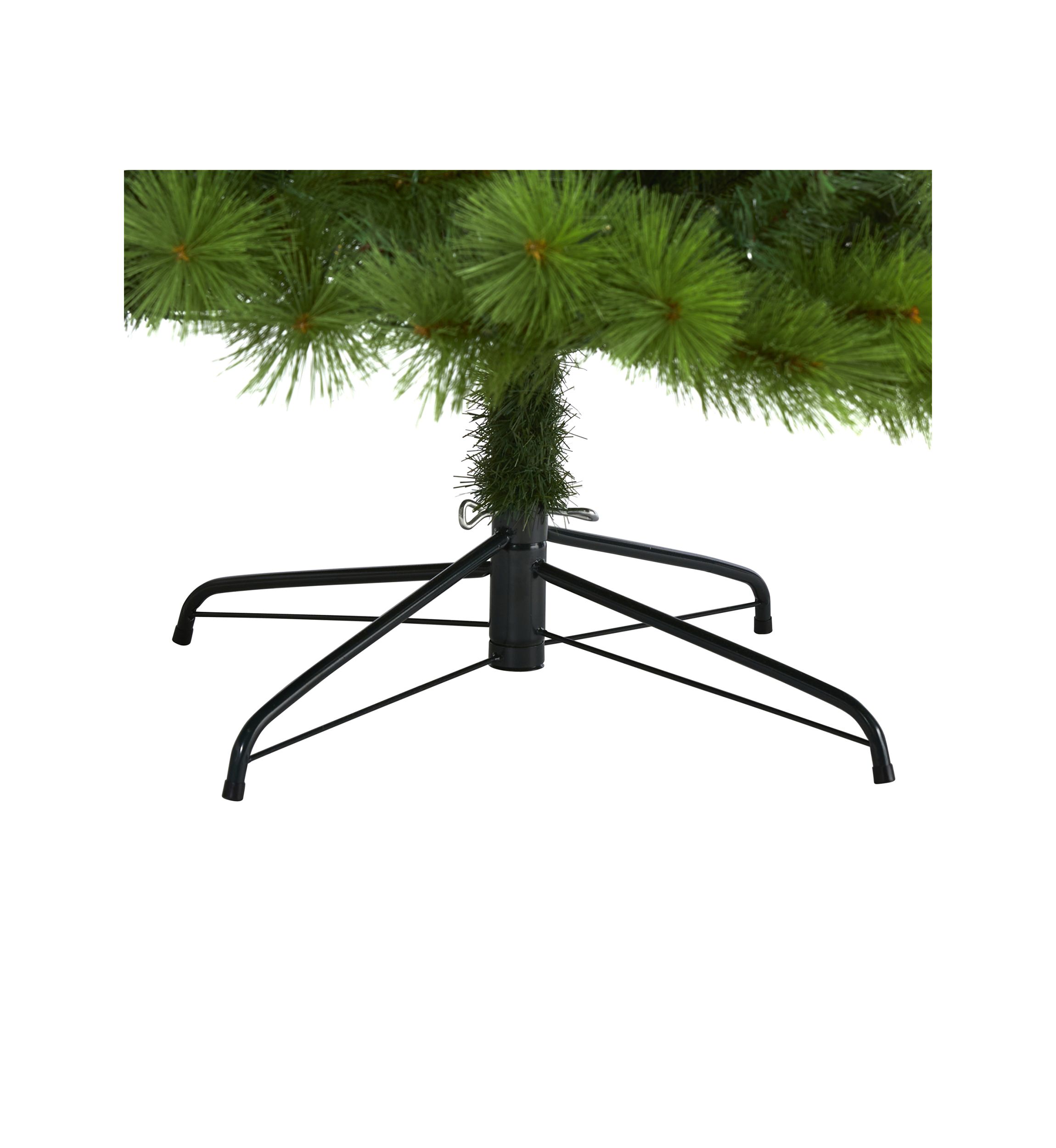 7.5 Foot Green Scotch Pine Artificial Christmas Tree with 550 Clear LED Lights